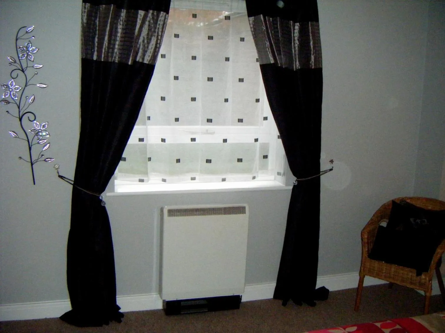 Bedroom in Riverbank View Three Bedroom Apartment with Free Parking