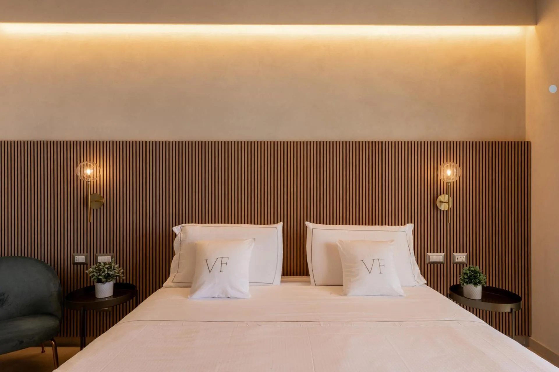 Bed in Villa Fiorita Boutique Hotel