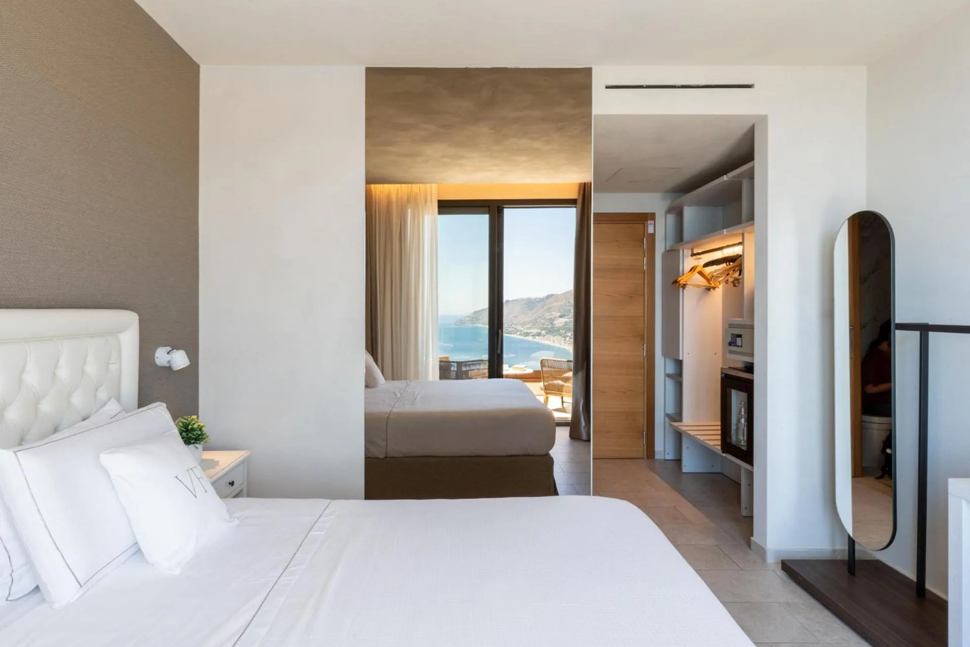 Bed in Villa Fiorita Boutique Hotel