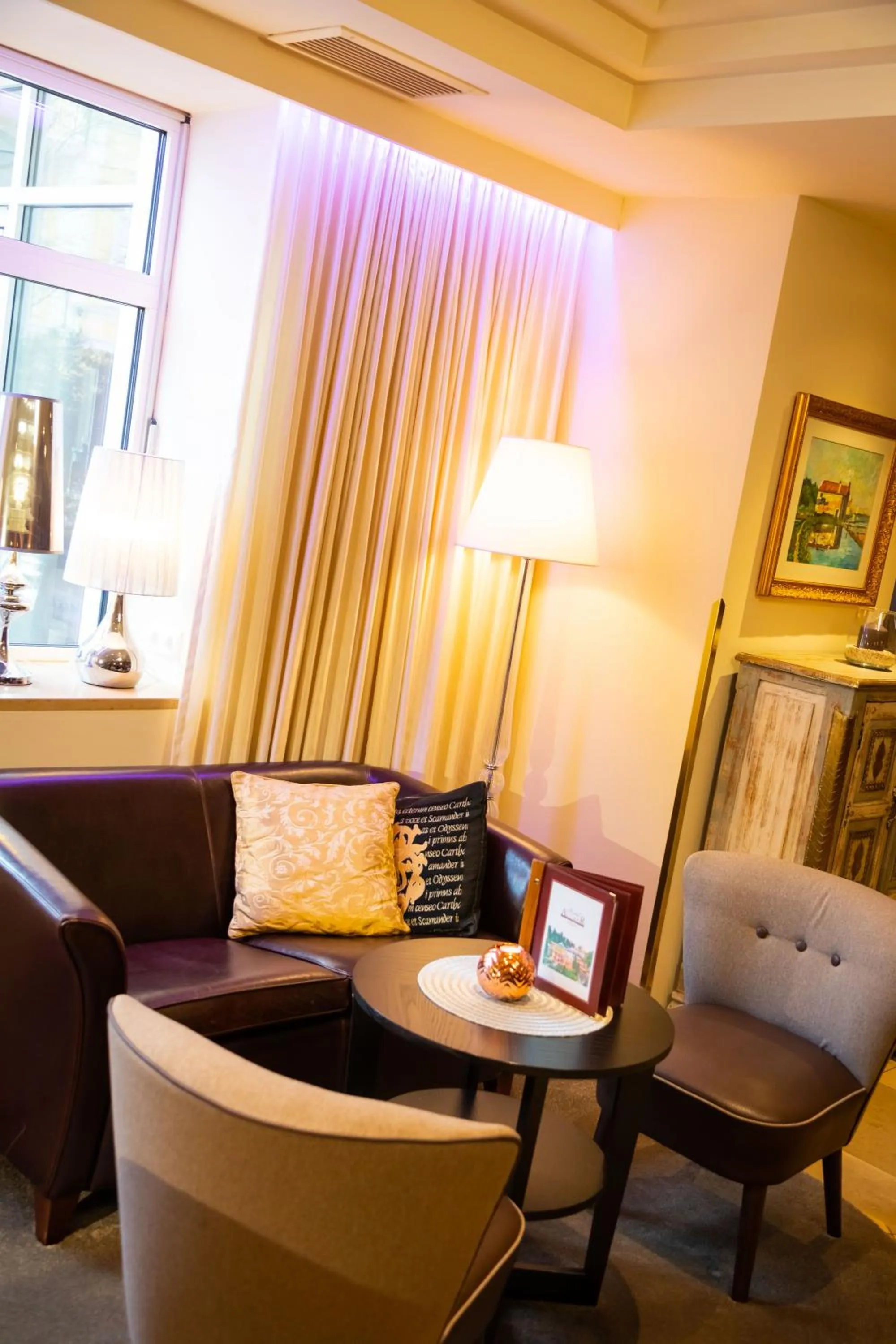 Seating area in Hotel Allmer