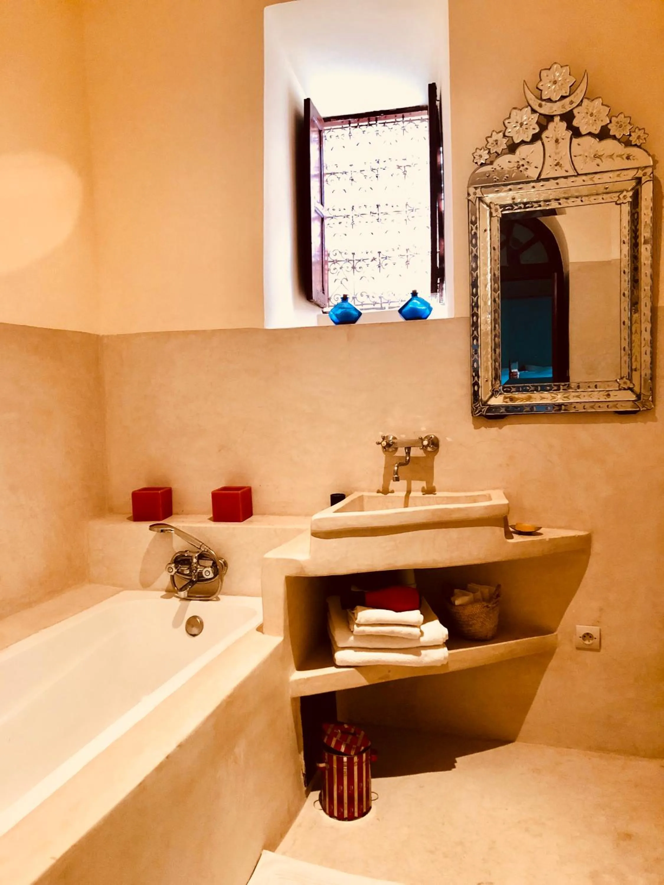 Bathroom in Riad Tizwa Marrakech