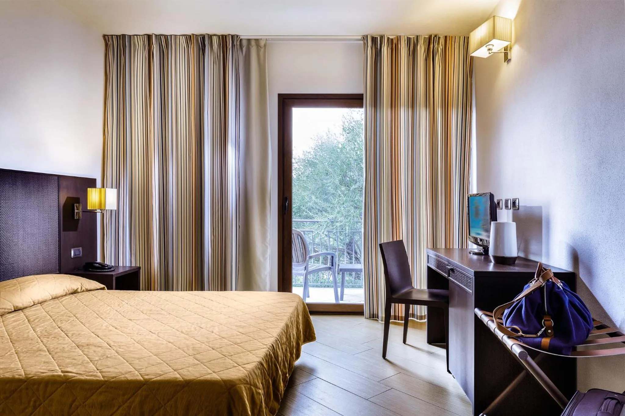 Bed in Terradimare Resort&Spa