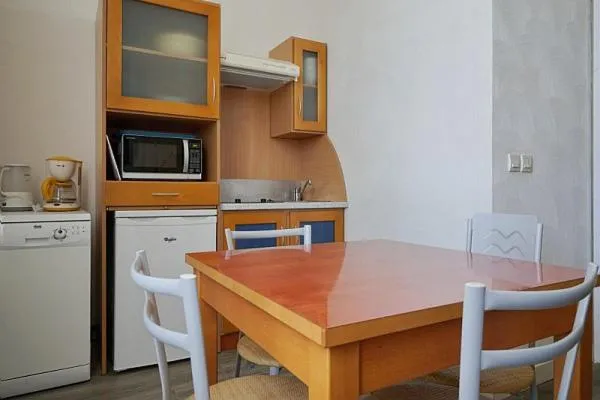 Dining area in Residence Saint Goustan - maeva Home