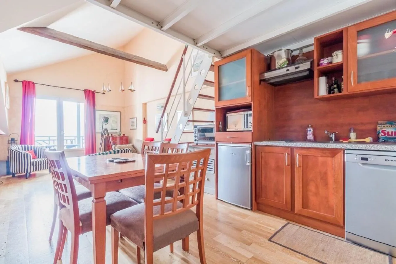 Kitchen or kitchenette in Residence Saint Goustan - maeva Home