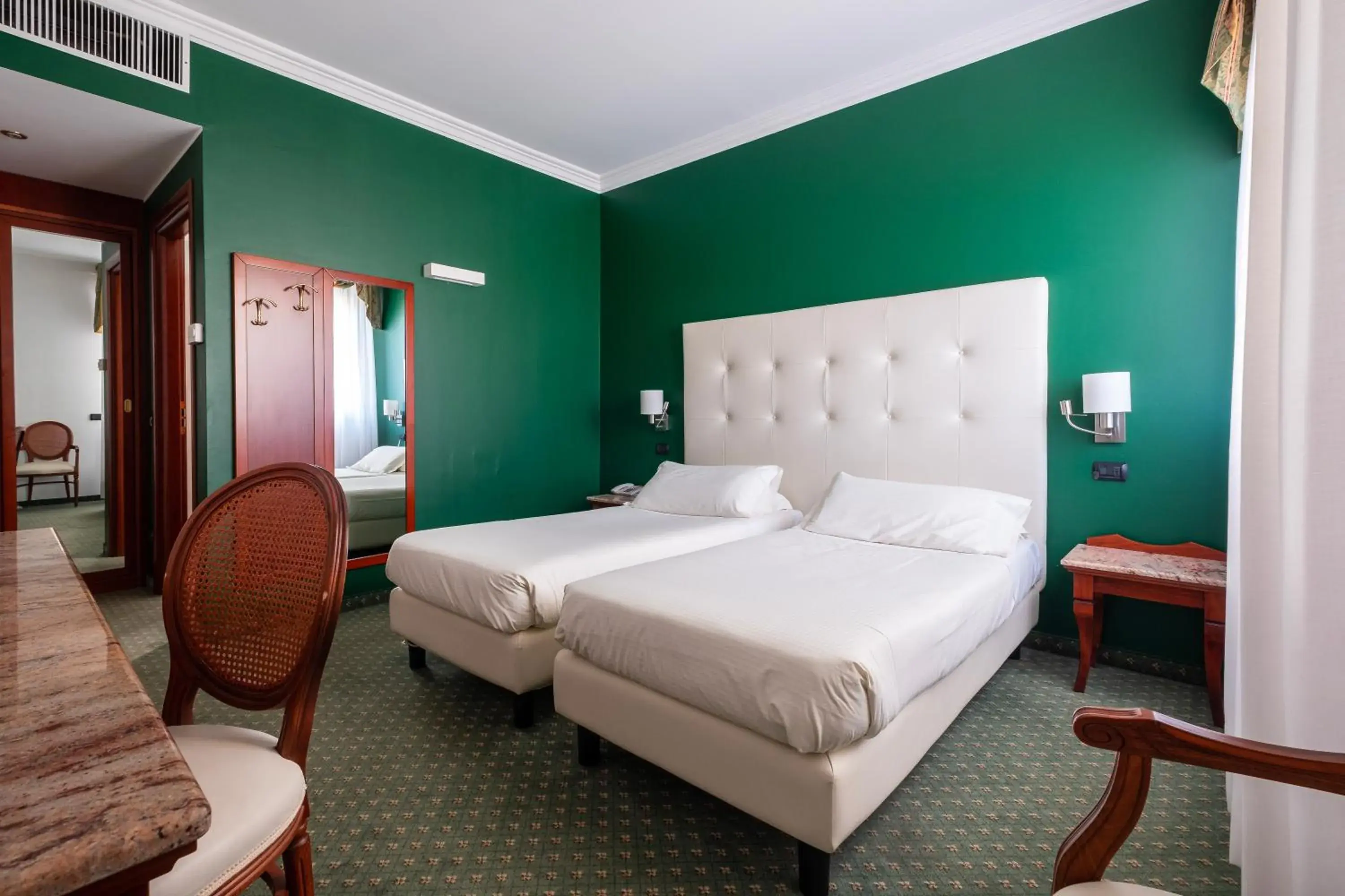 Twin Room in Hotel La Torretta Twin Room in Hotel La Torretta