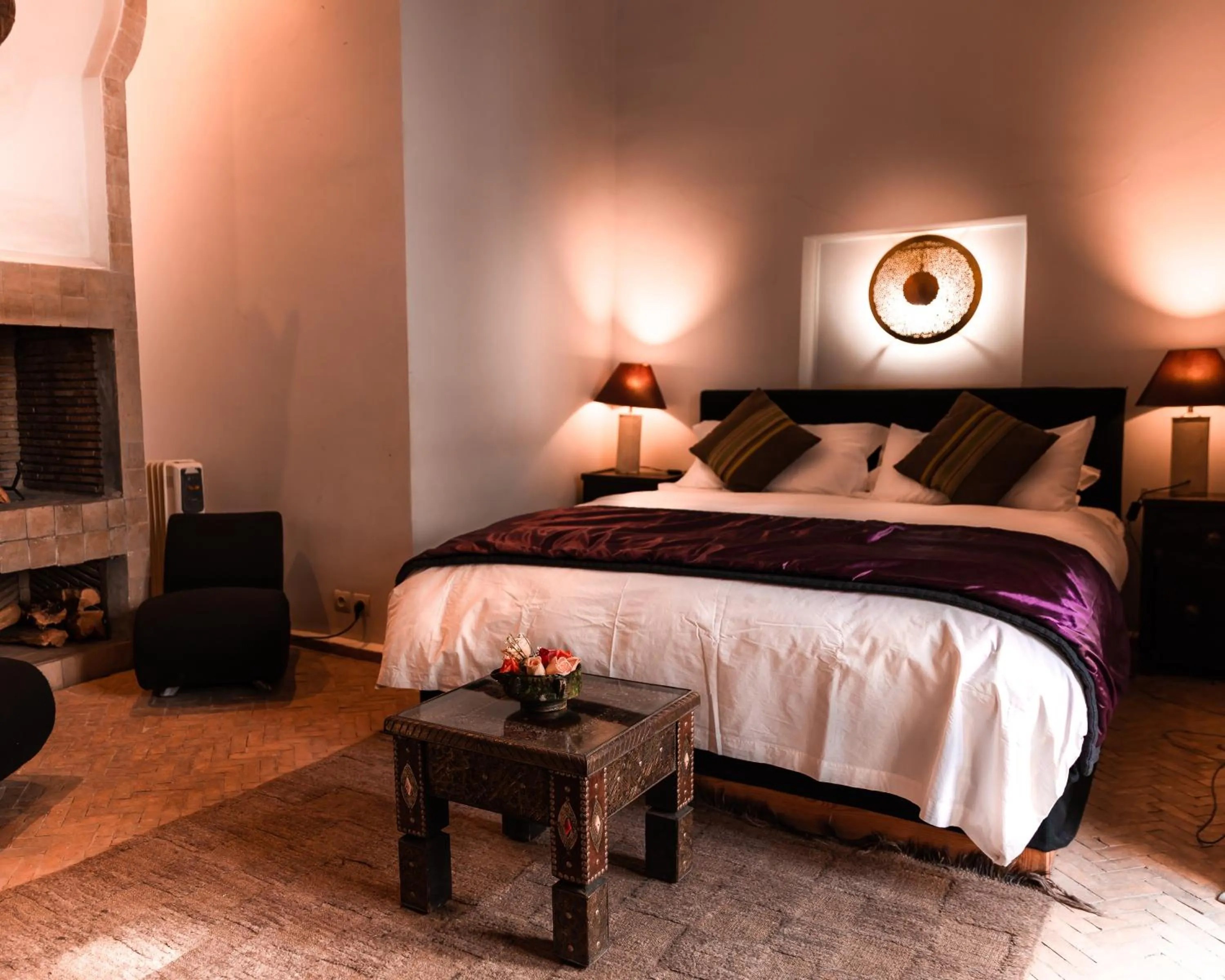 Decorative detail, Bed in Maison Manzano