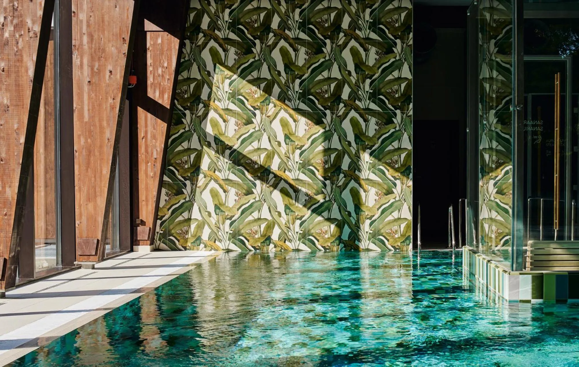 Swimming pool in Wasa Resort Hotel, Apartments & SPA