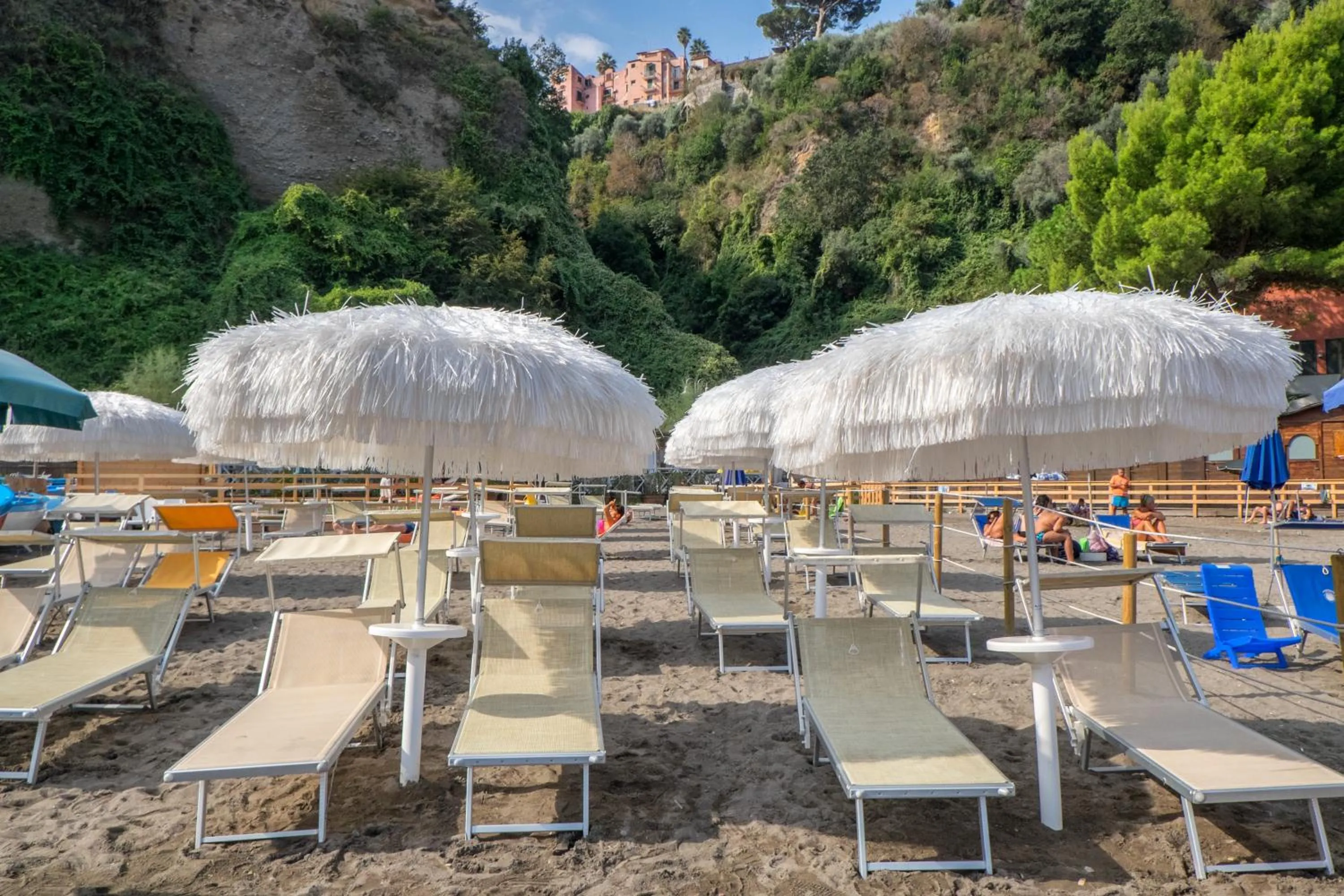 Summer in Hotel Oriente