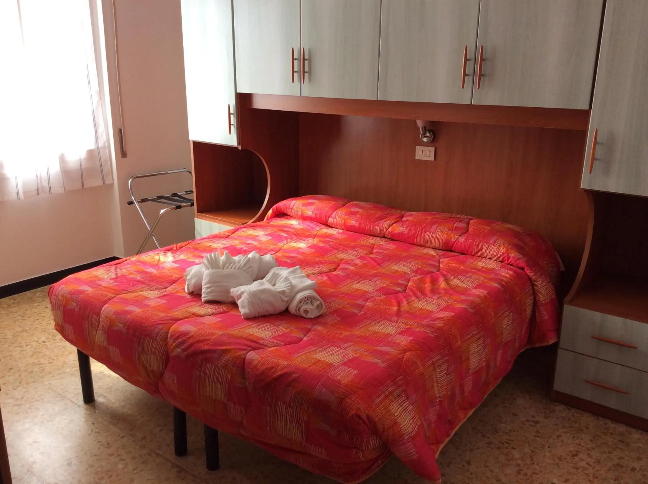 Bedroom, Bed in Hotel Aurora