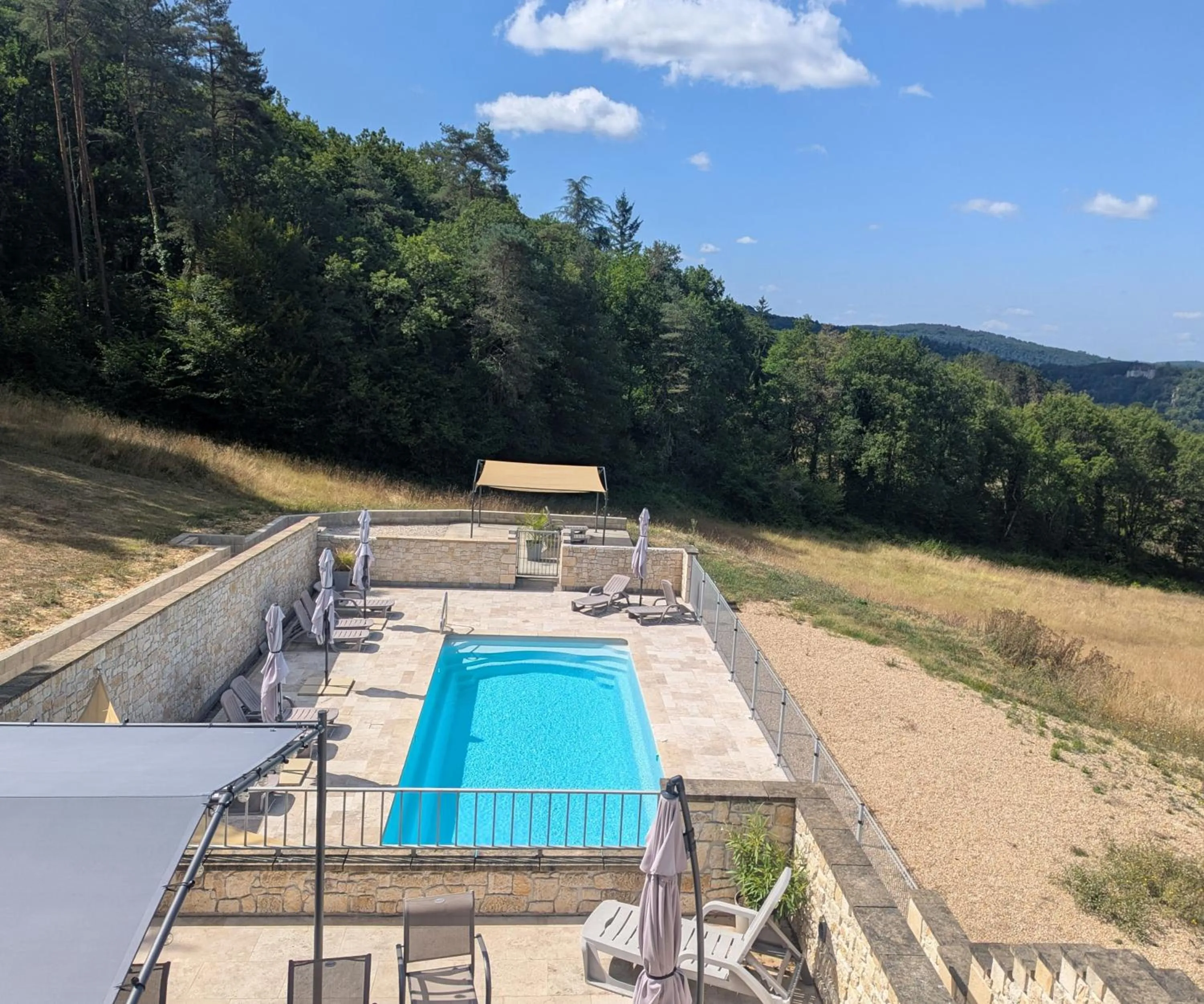 Swimming pool in Domaine de Fleurie