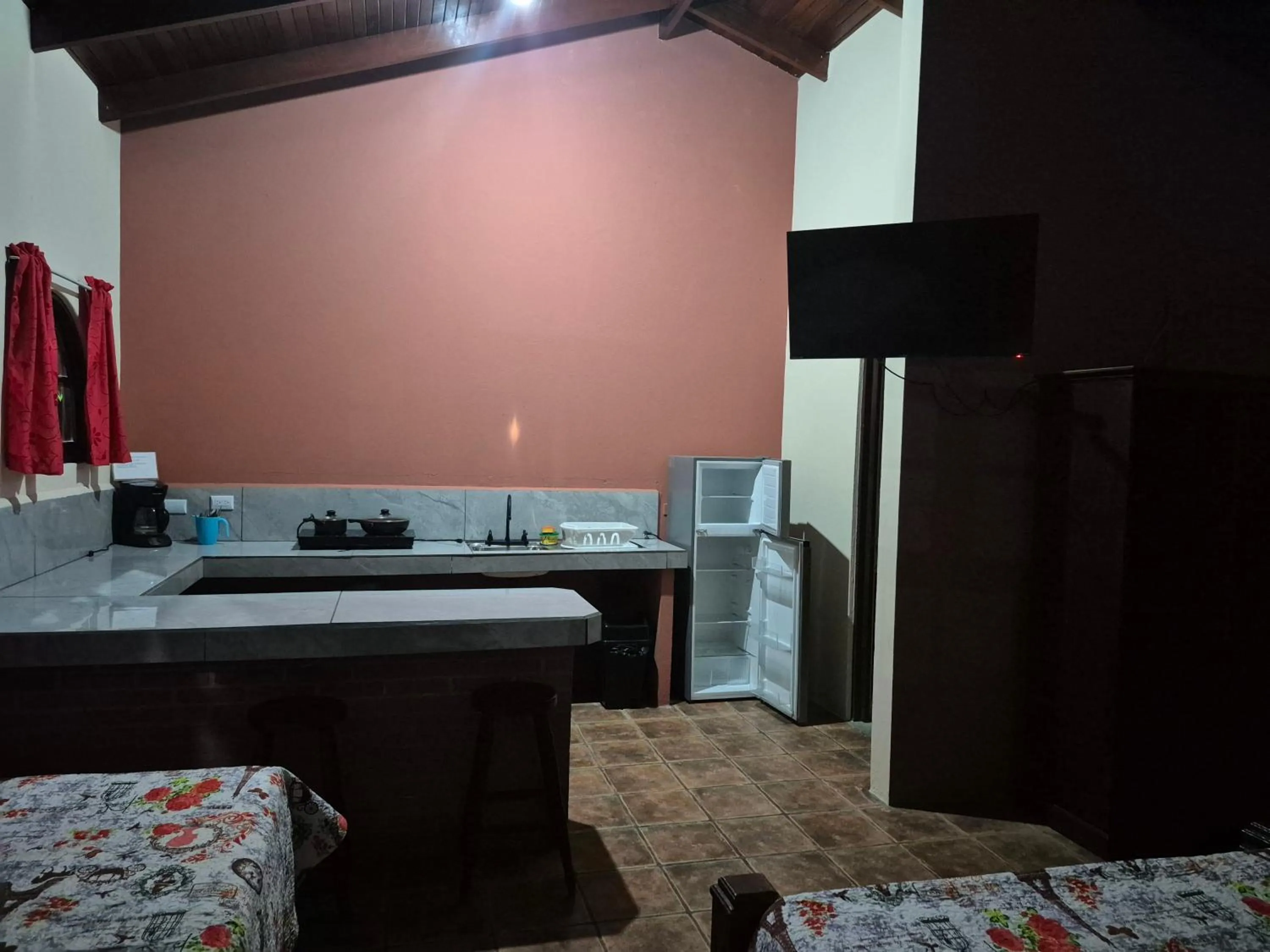 Kitchen or kitchenette in Hotel El Paraiso Escondido - Costa Rica