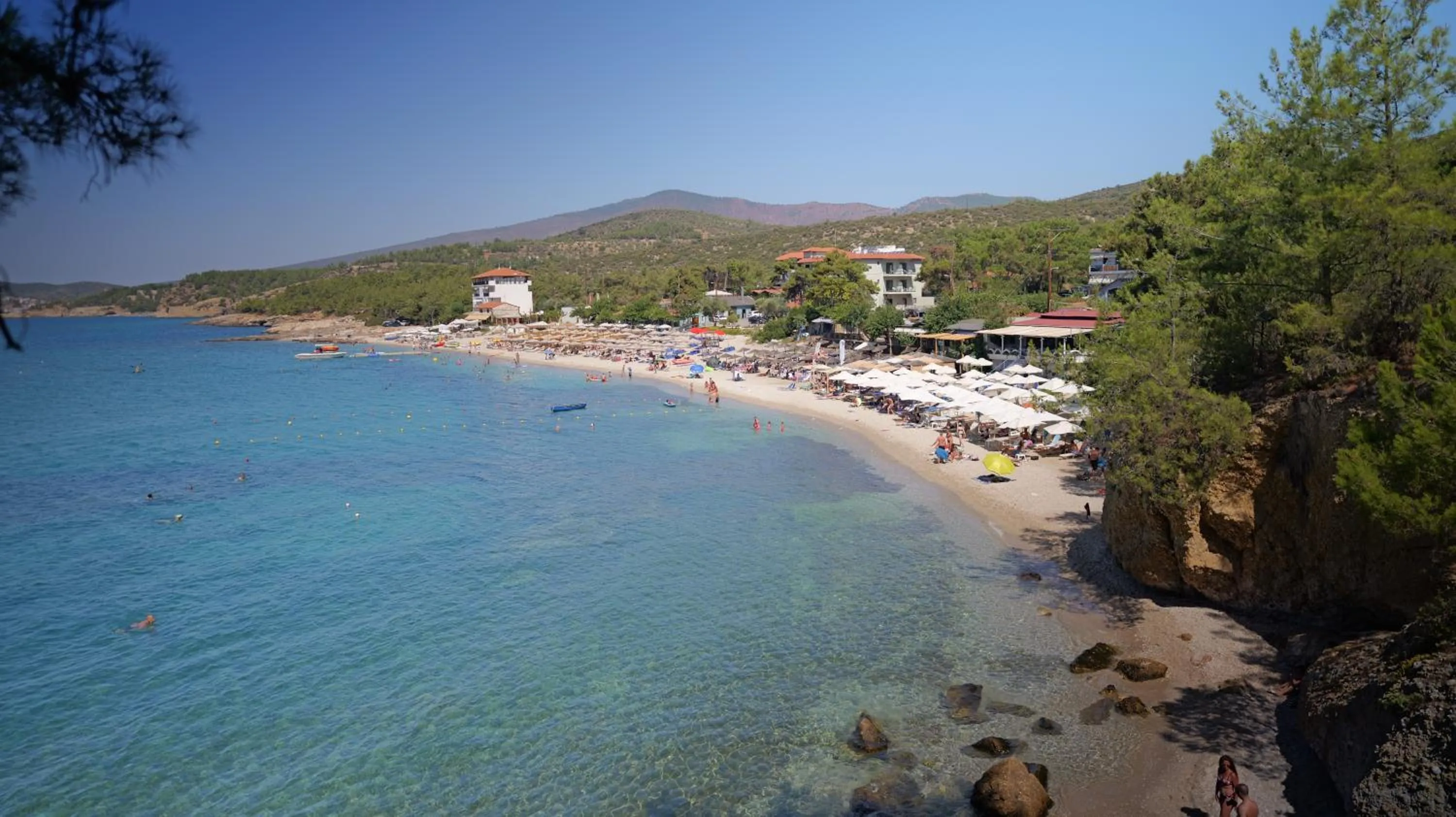 Beach Hotel Kapahi