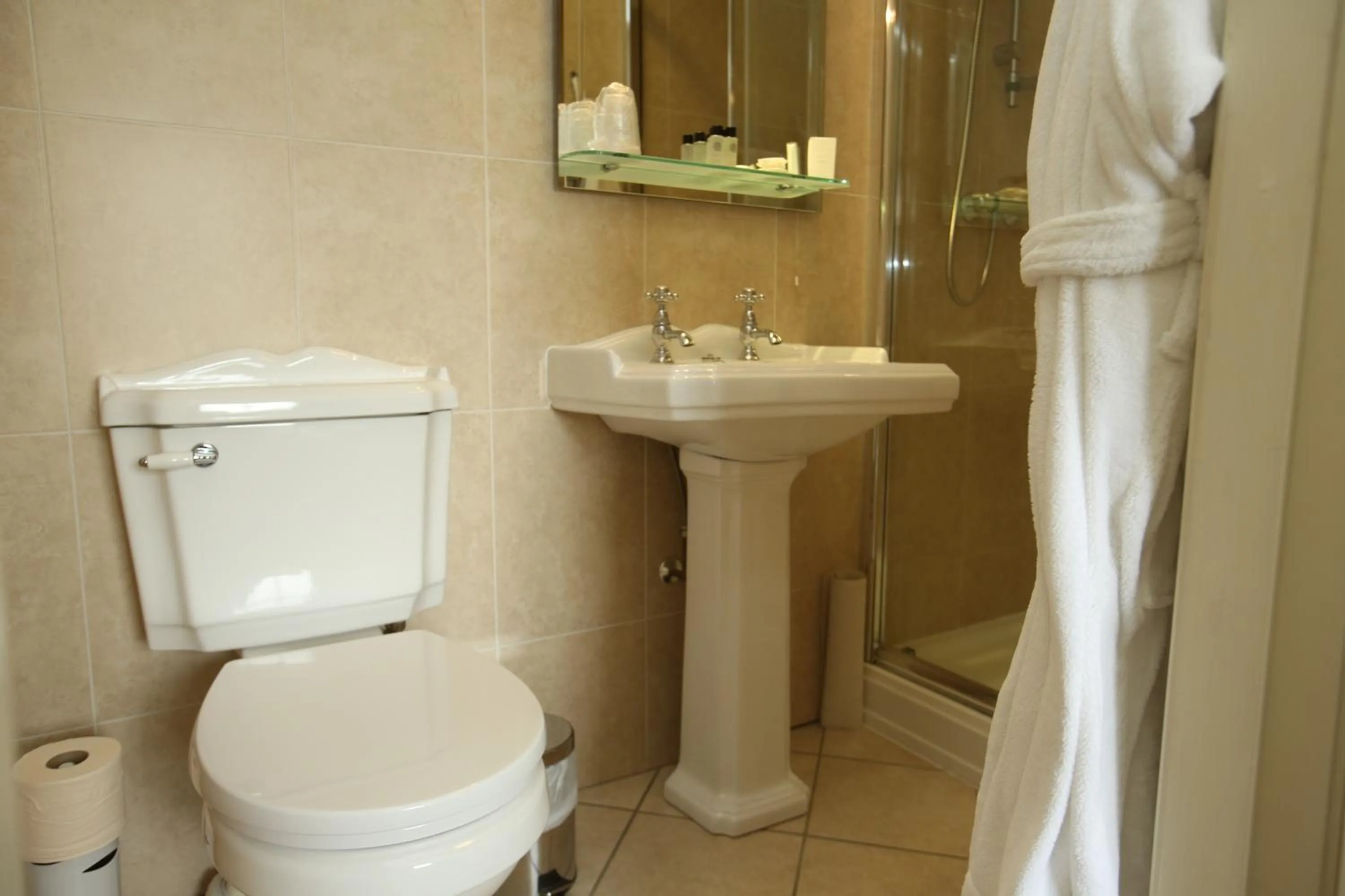 Bathroom in The Craven Heifer Inn