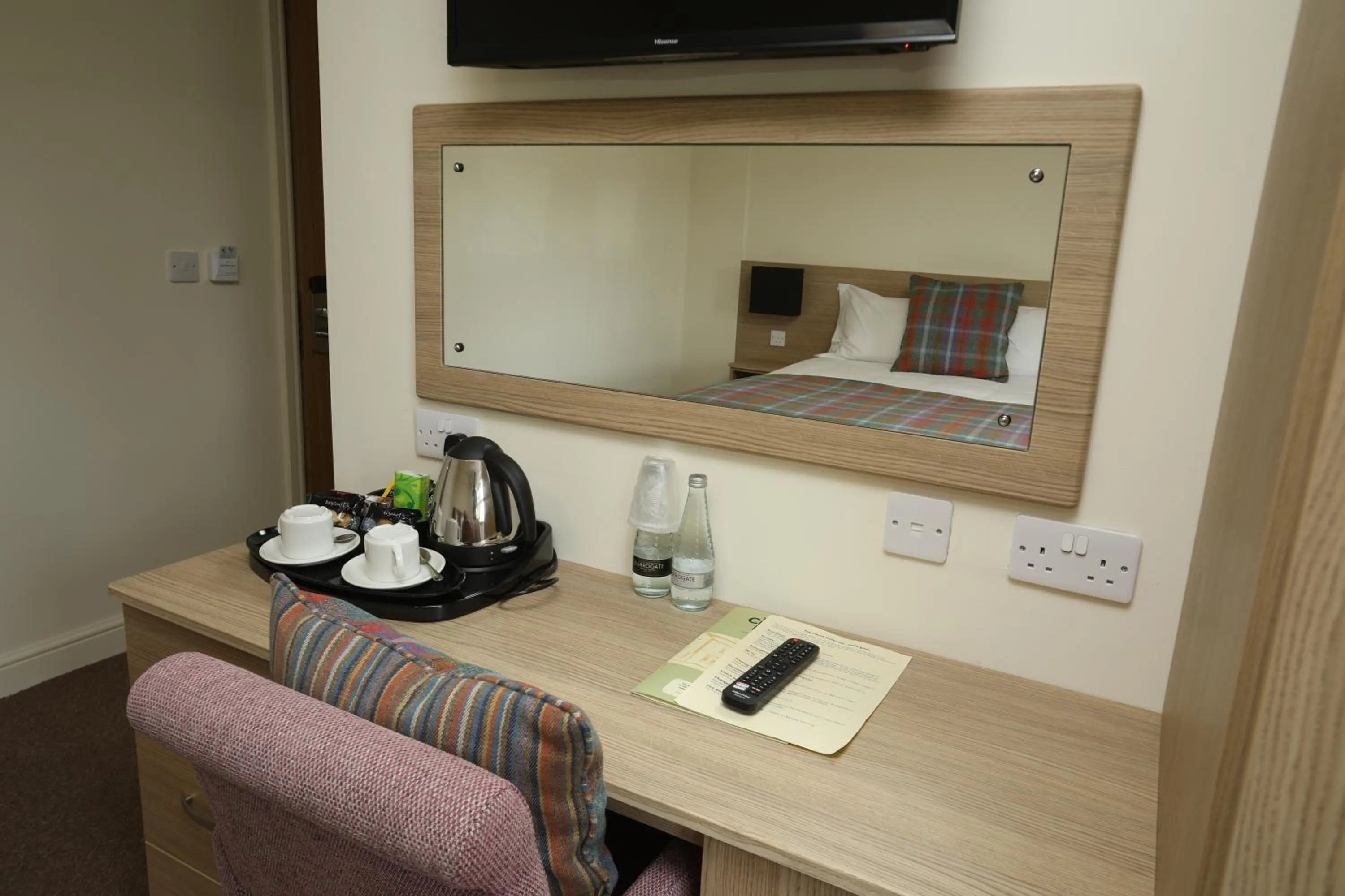 Coffee/tea facilities in The Craven Heifer Inn