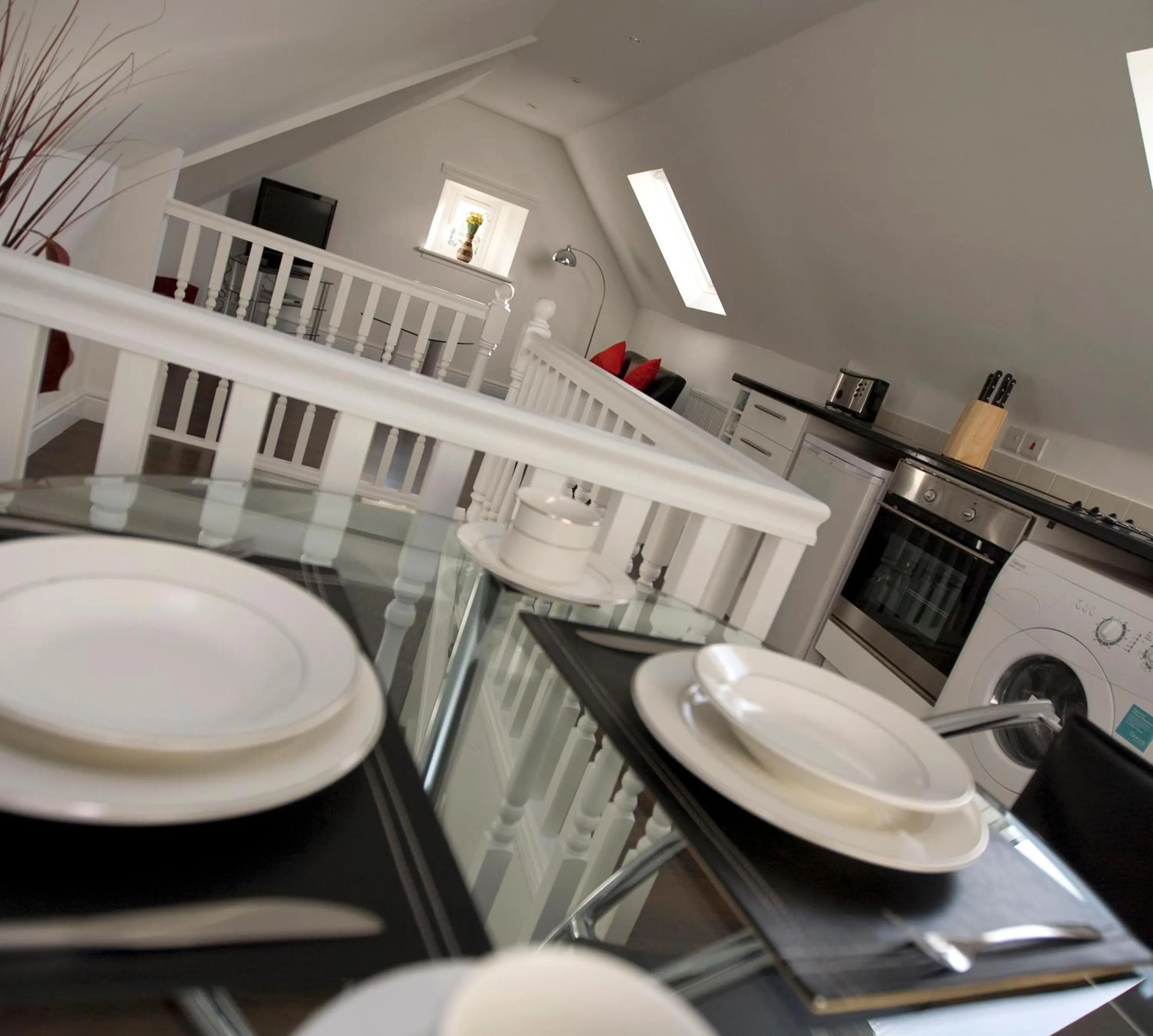Kitchen or kitchenette in Aberdeen Serviced Apartments - The Lodge