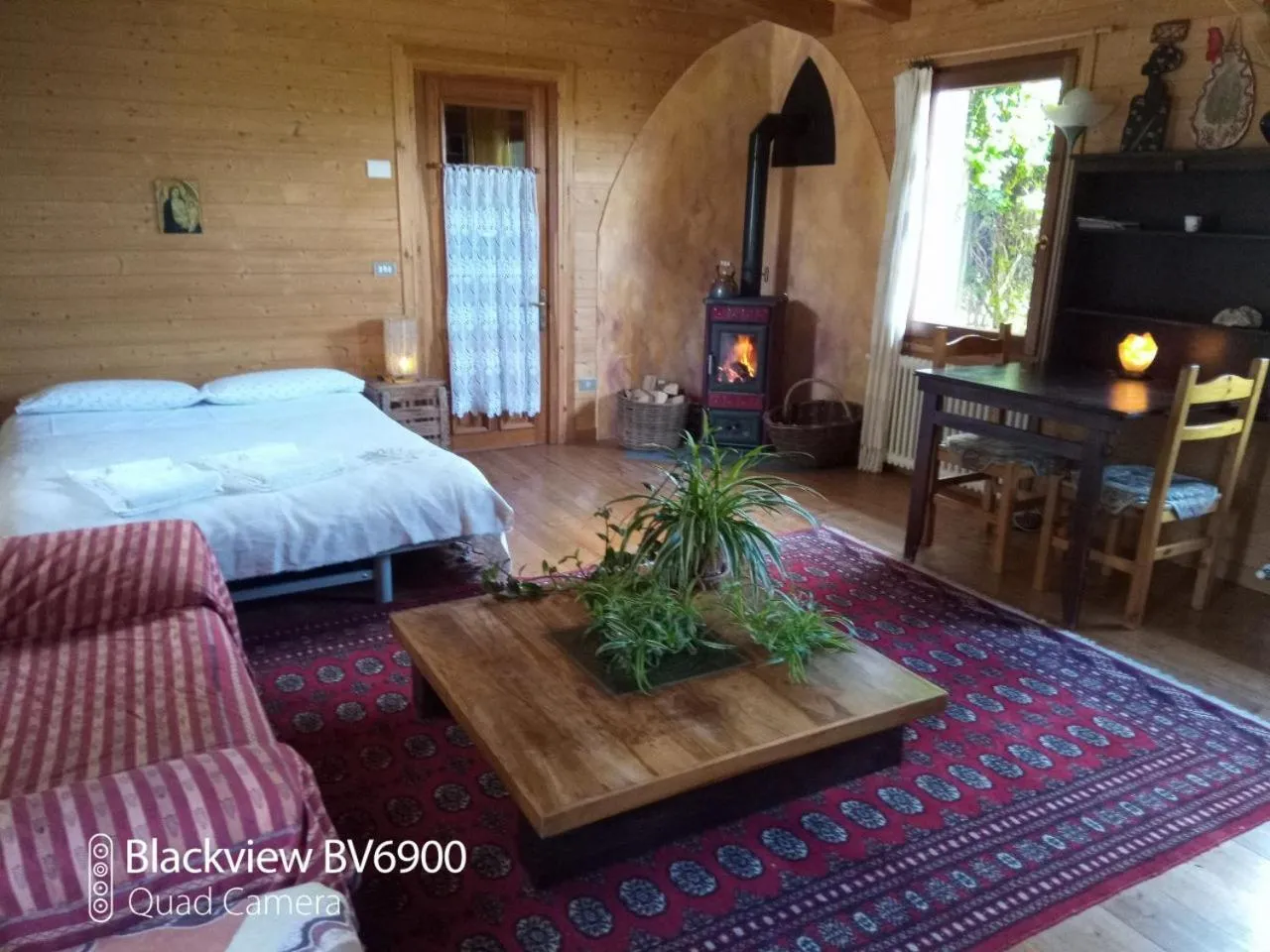 Photo of the whole room, Bed in BioAgriturismo Vegan Campo di Cielo