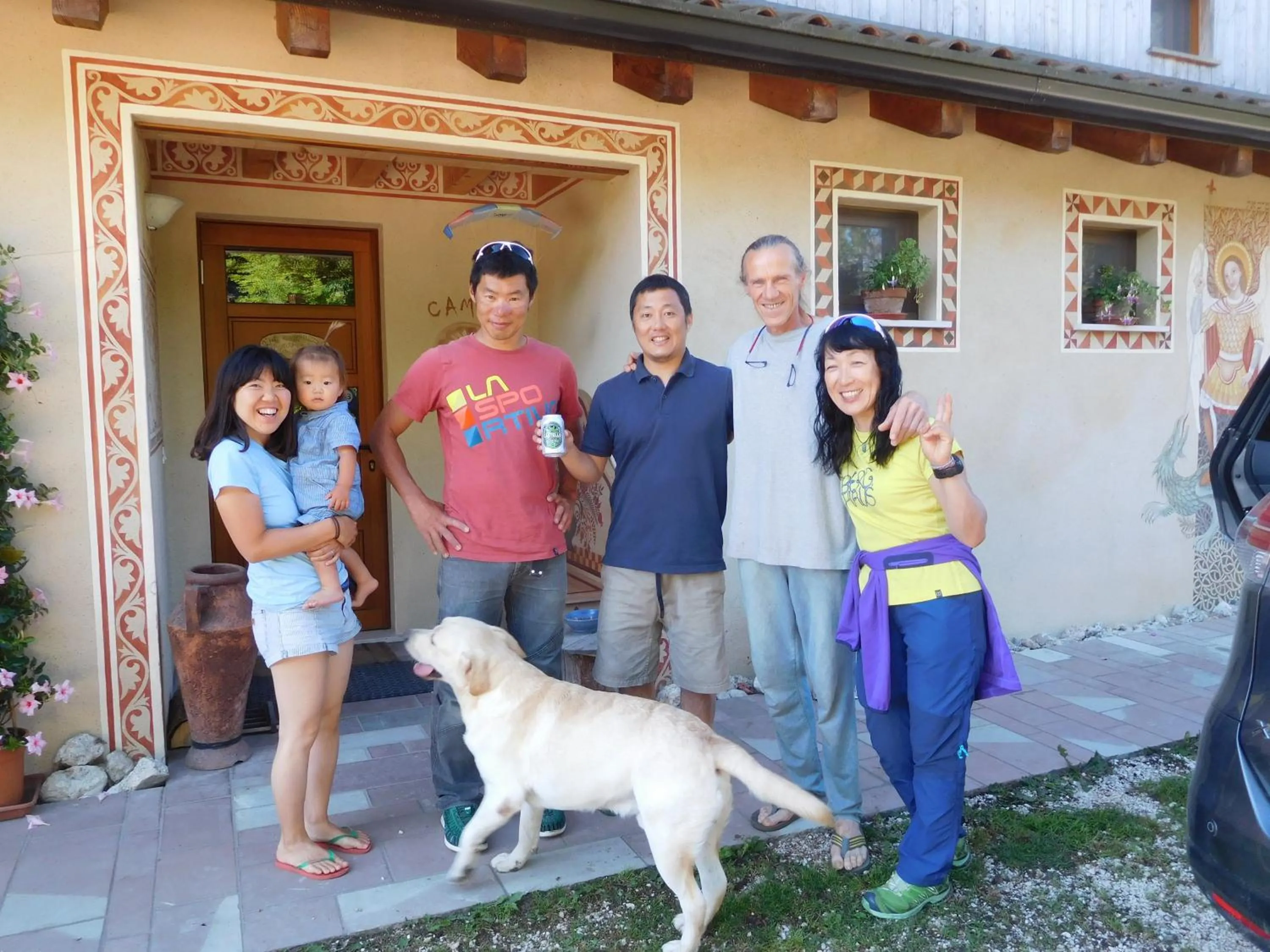 group of guests in BioAgriturismo Vegan Campo di Cielo