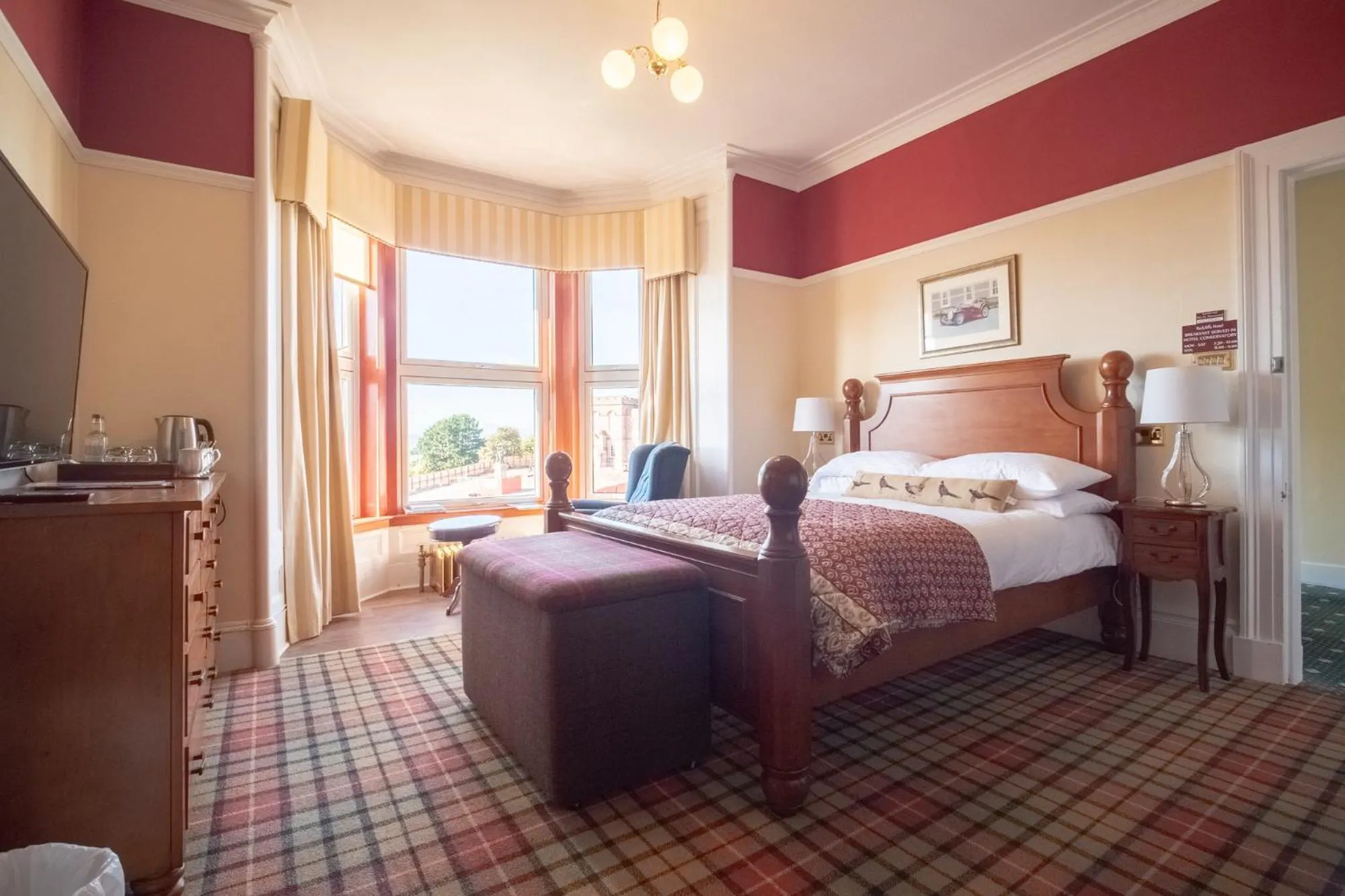 Bed in Redcliffe Hotel