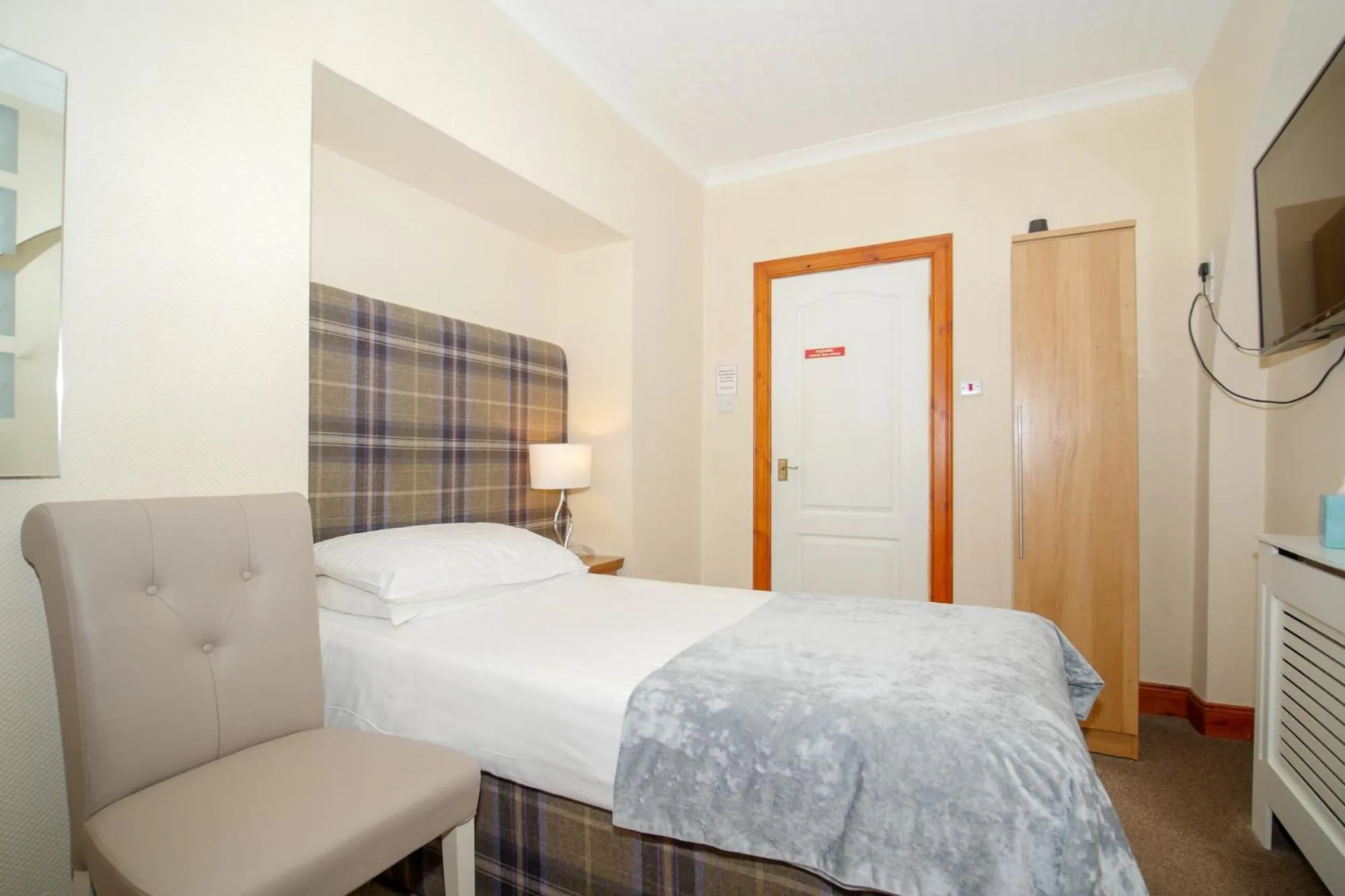 Bed in Redcliffe Hotel