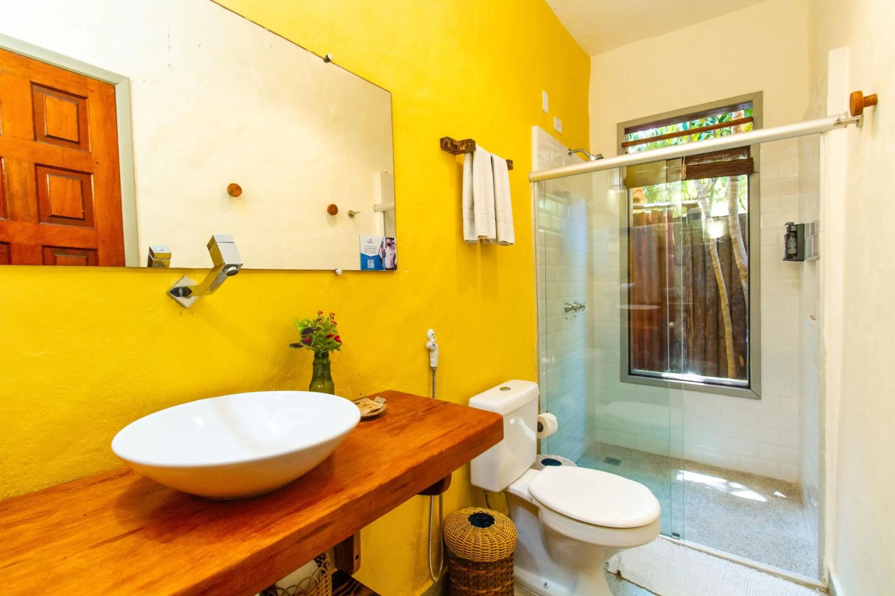 Shower in Travel Inn Pousadas & Beach Club Trancoso