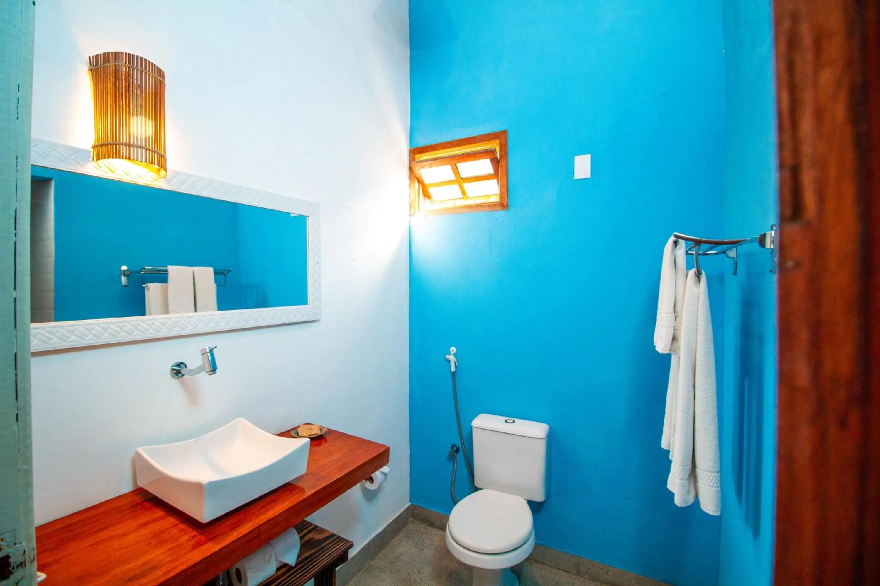 Toilet in Travel Inn Pousadas & Beach Club Trancoso