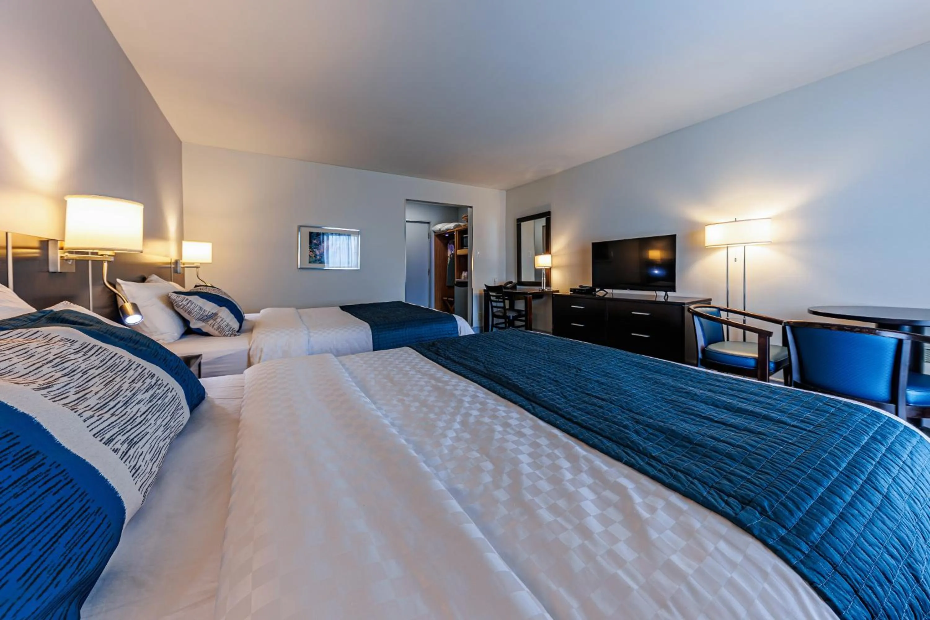 Bed in Hôtel-Motel Castel de la Mer