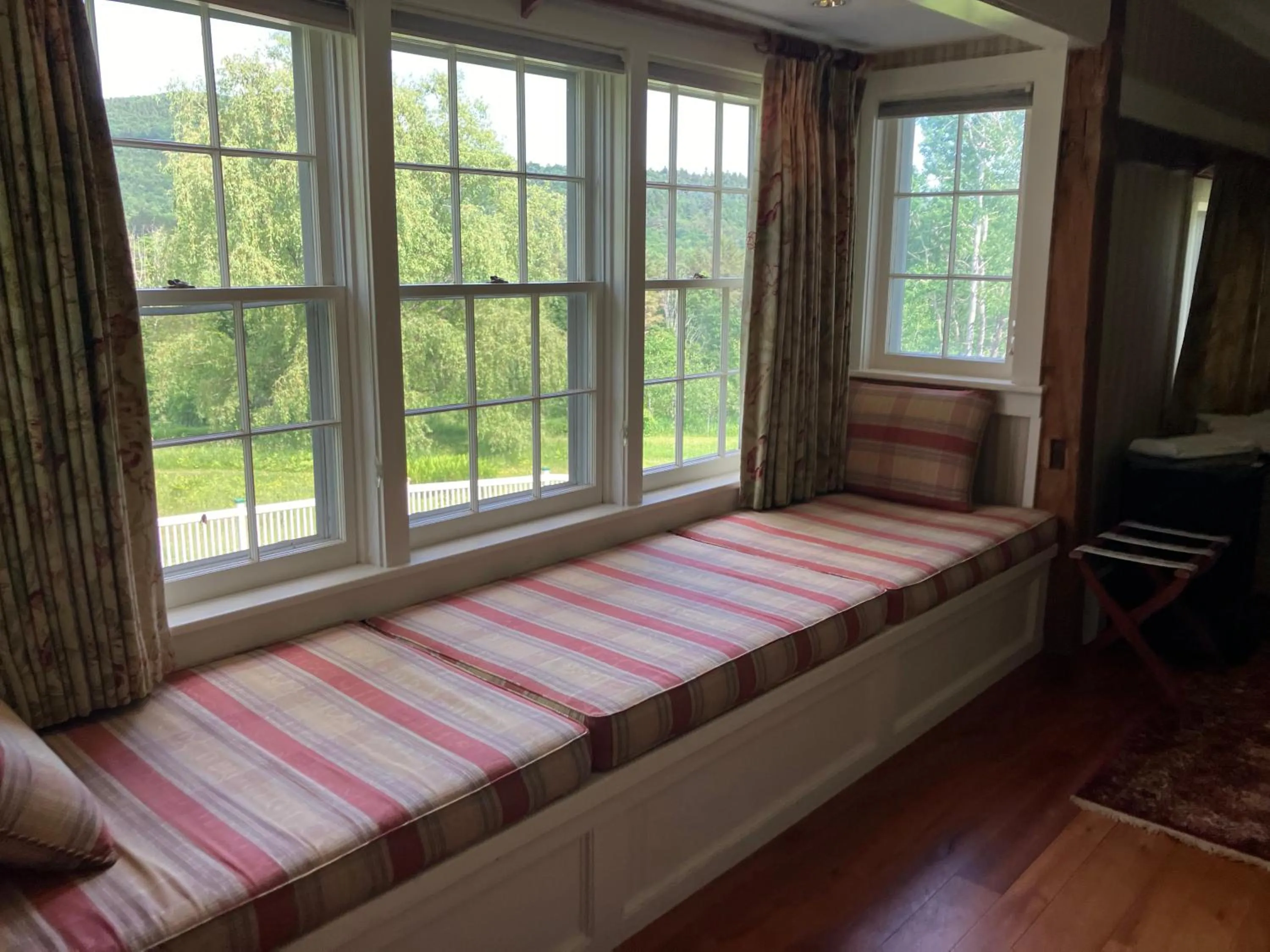Bedroom, Bed in Windham Hill Inn