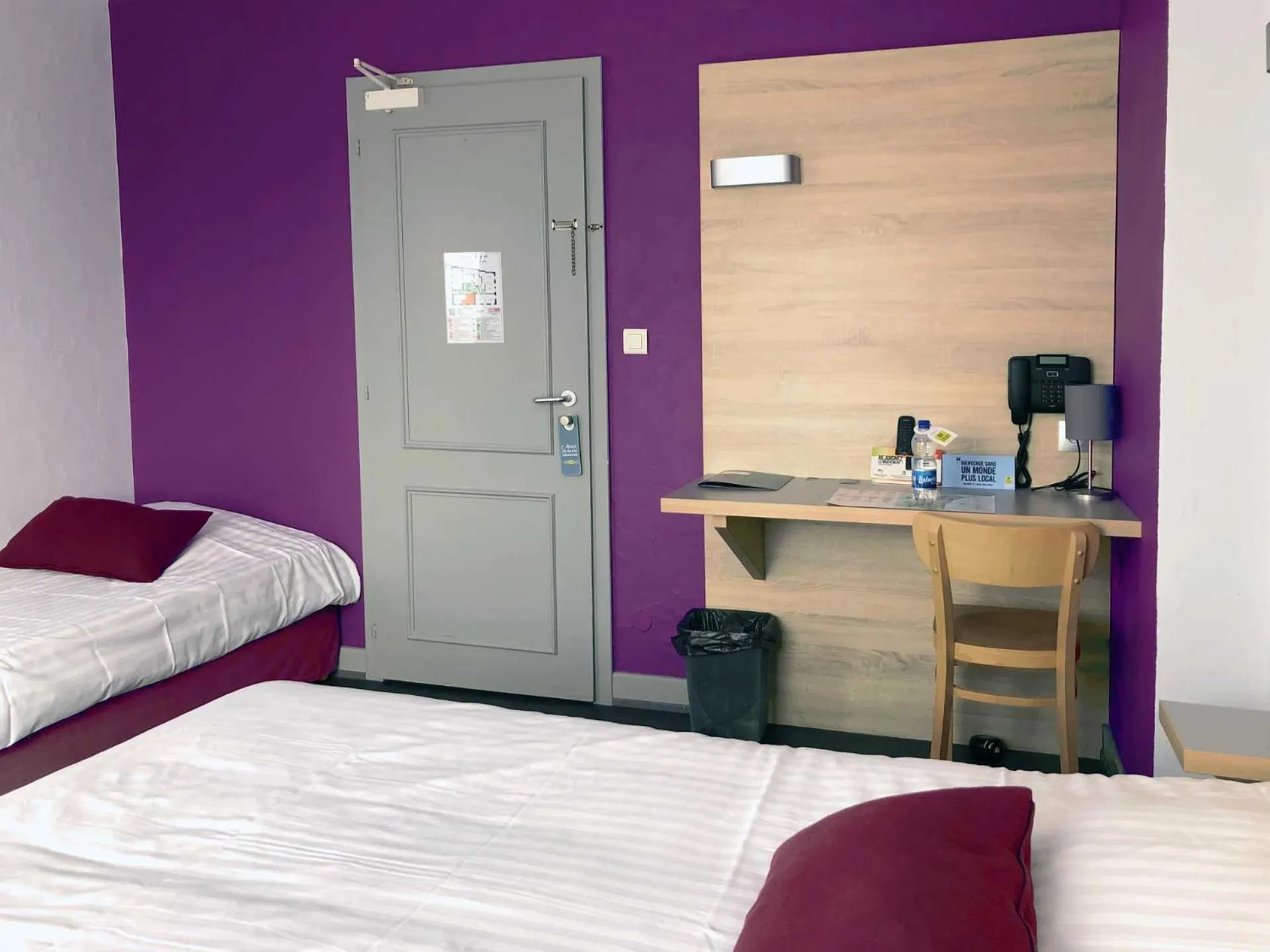 Bedroom, Bed in logis hôtel restaurant Le rendez-vous des Copains