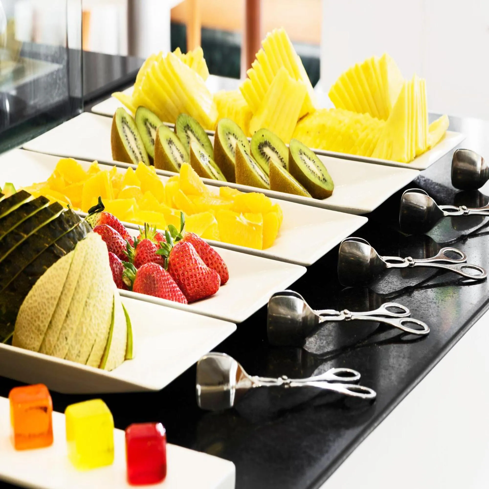 Buffet breakfast in O2 Hotel Iguazu