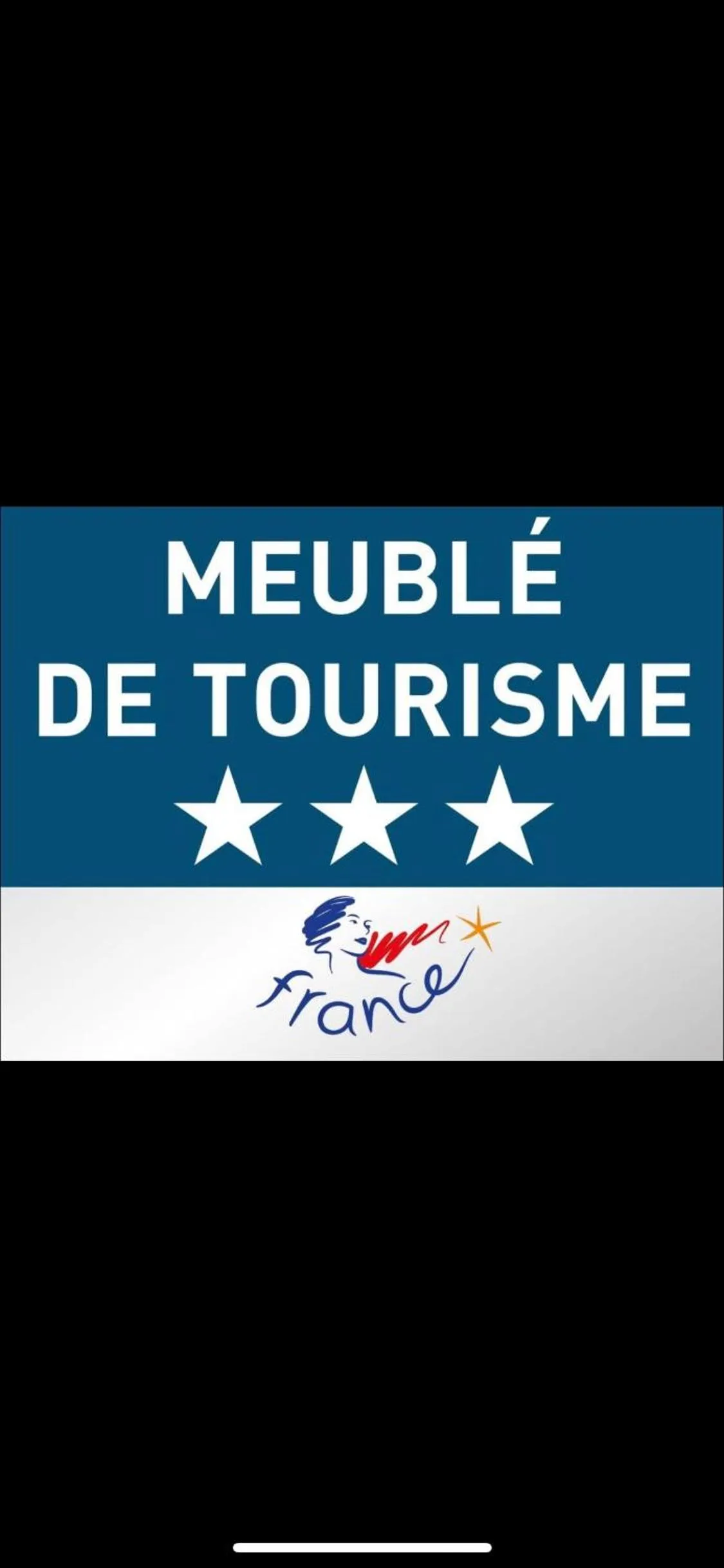 Certificate/Award in Le Charmant Zola Hyper Centre classé