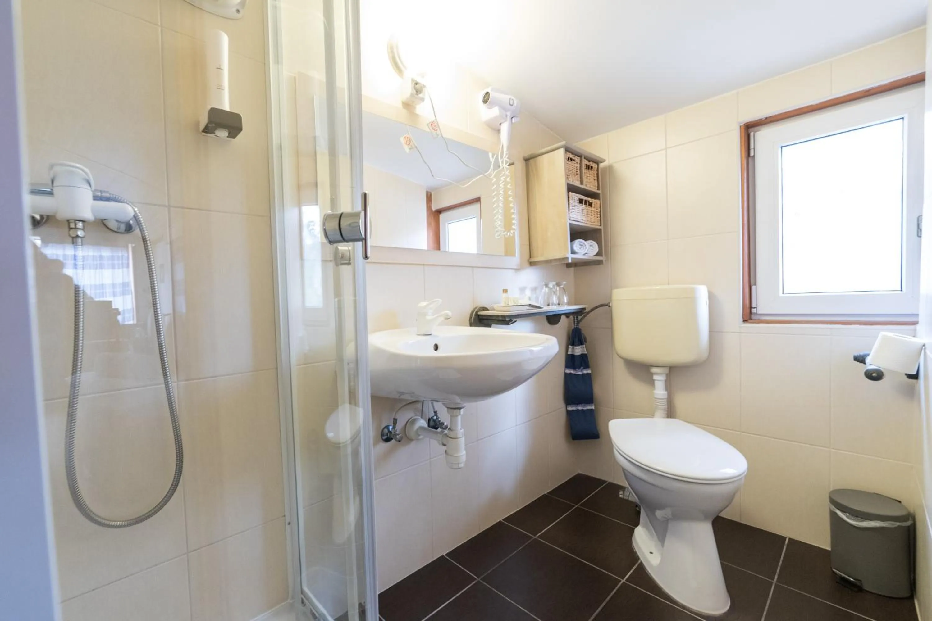 Bathroom in Nomad Hotel & Glamping