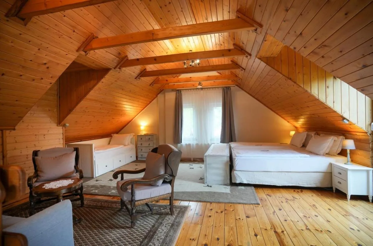 Bed in Nomad Hotel & Glamping