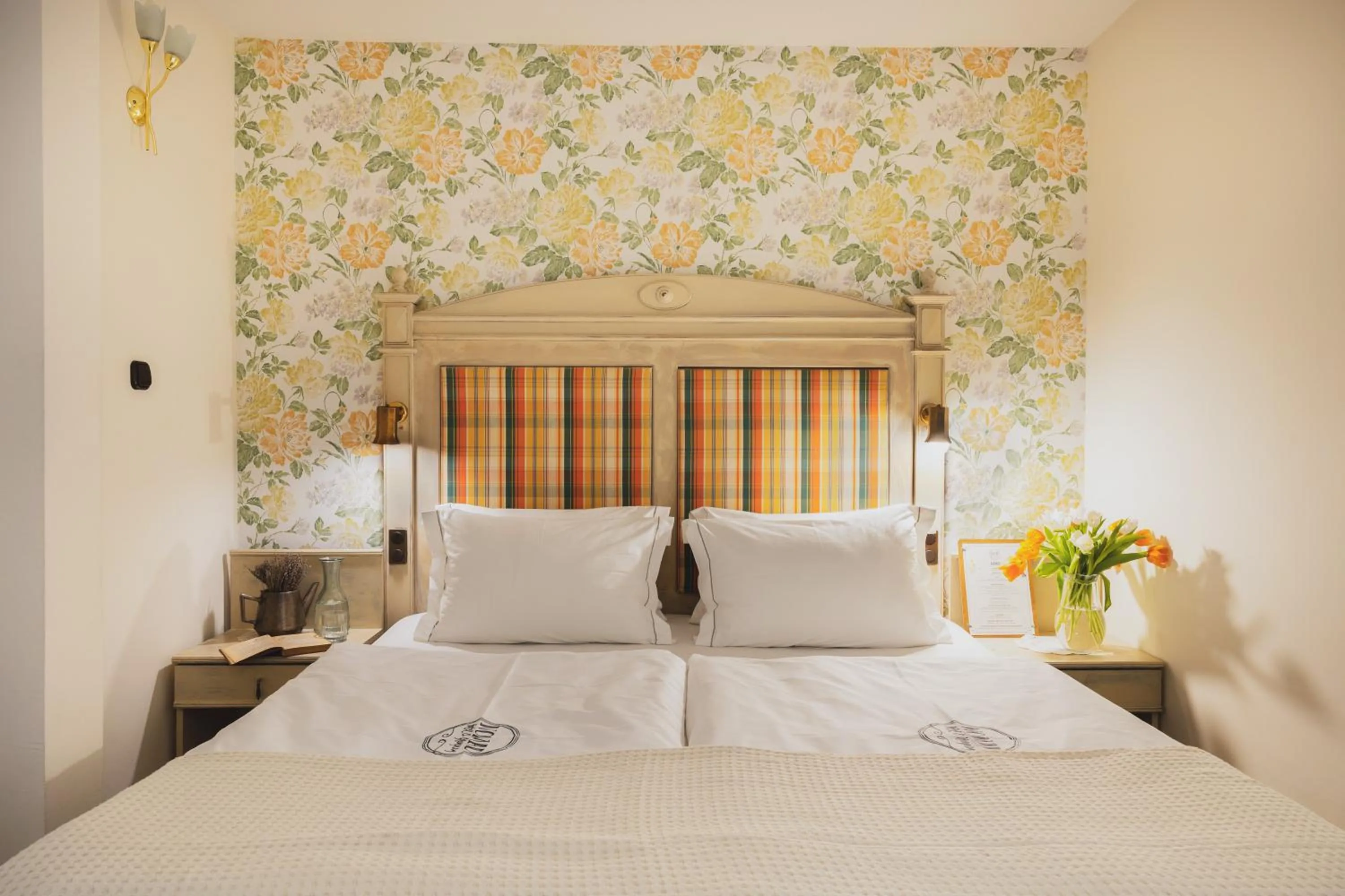 Bedroom, Bed in Nomad Hotel & Glamping