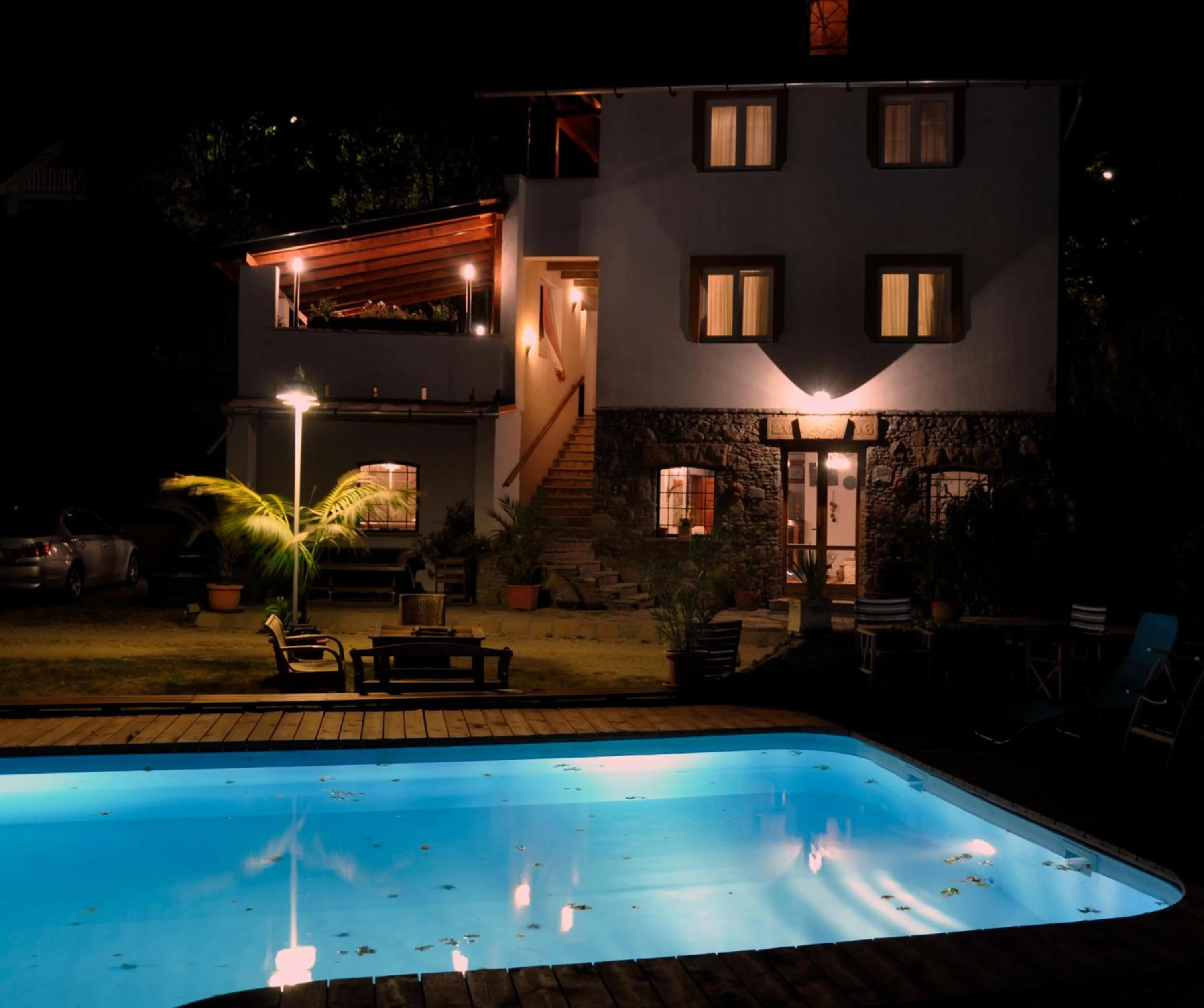 Facade/entrance in Nomad Hotel & Glamping