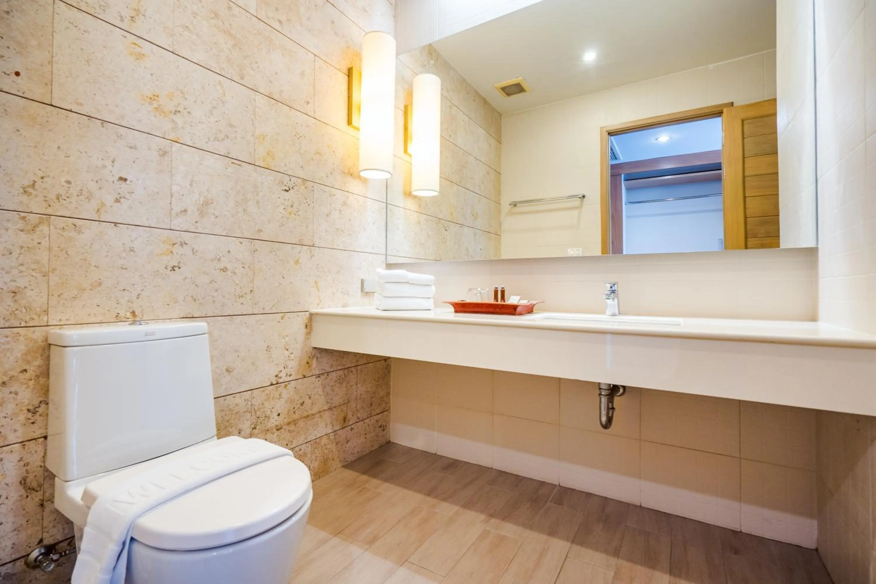 Bathroom in Ayrest Hua Hin Hotel