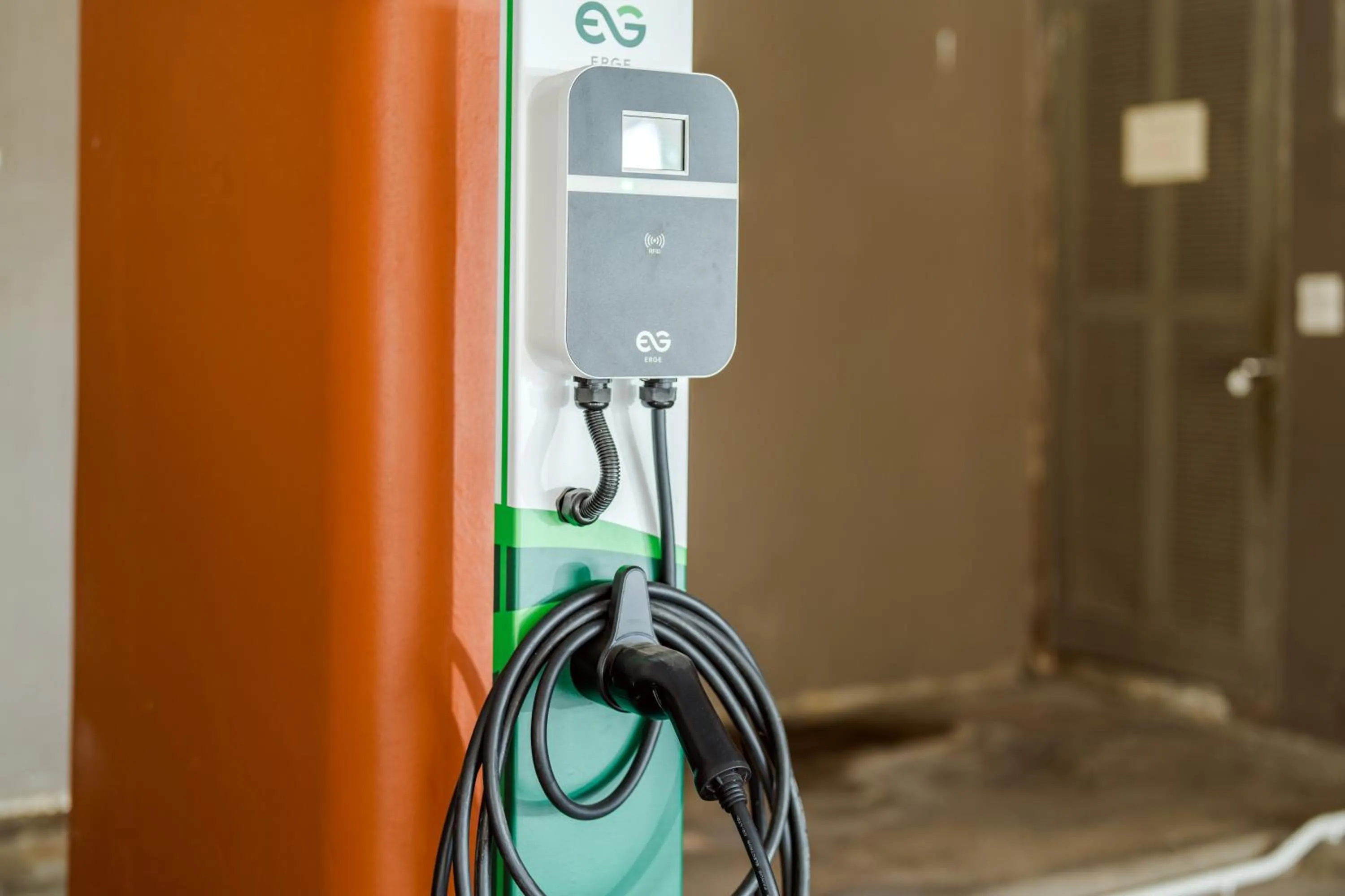 Parking in Ayrest Hua Hin Hotel