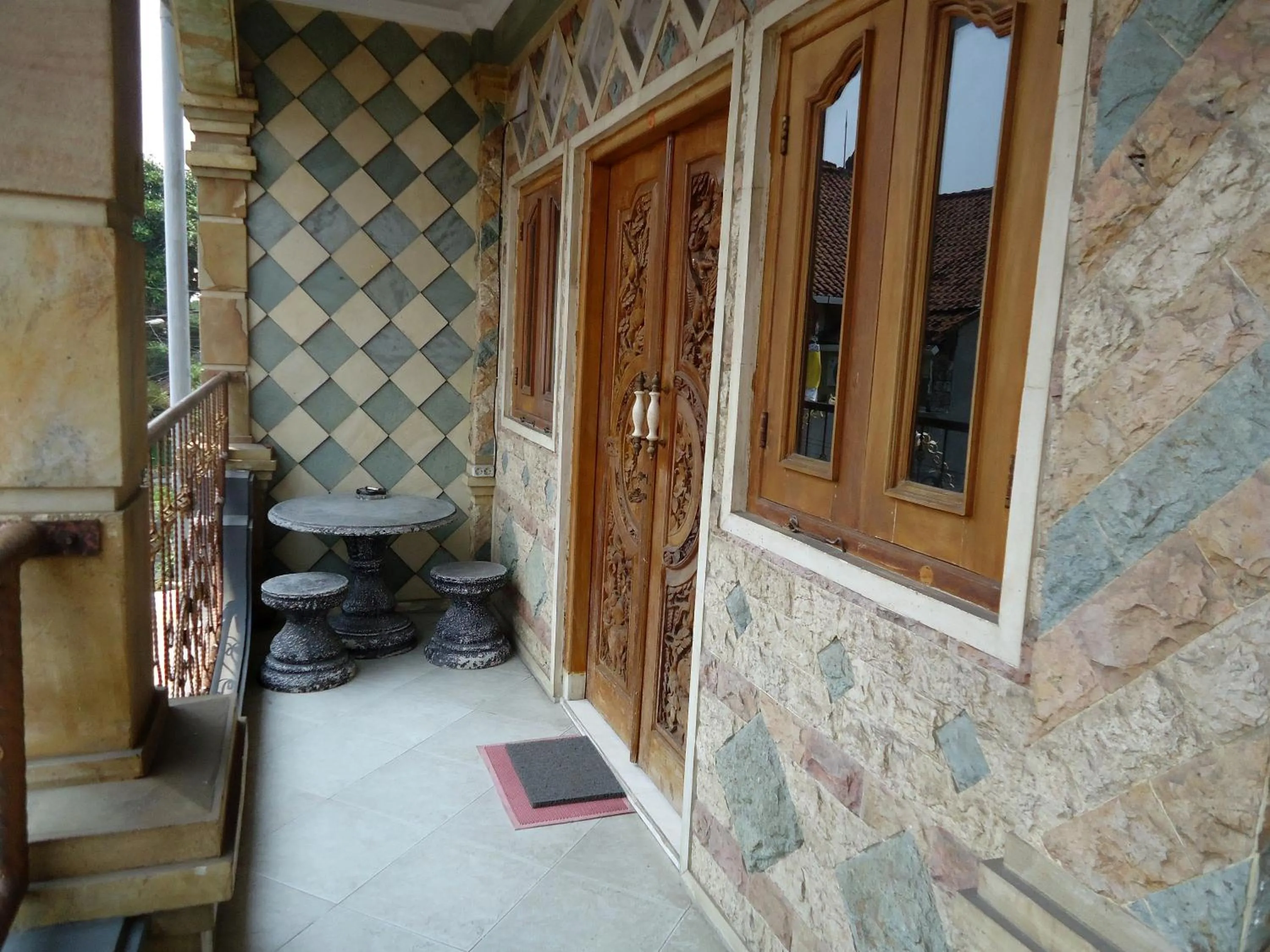 Property building in The Reinhold Guesthouse Bali