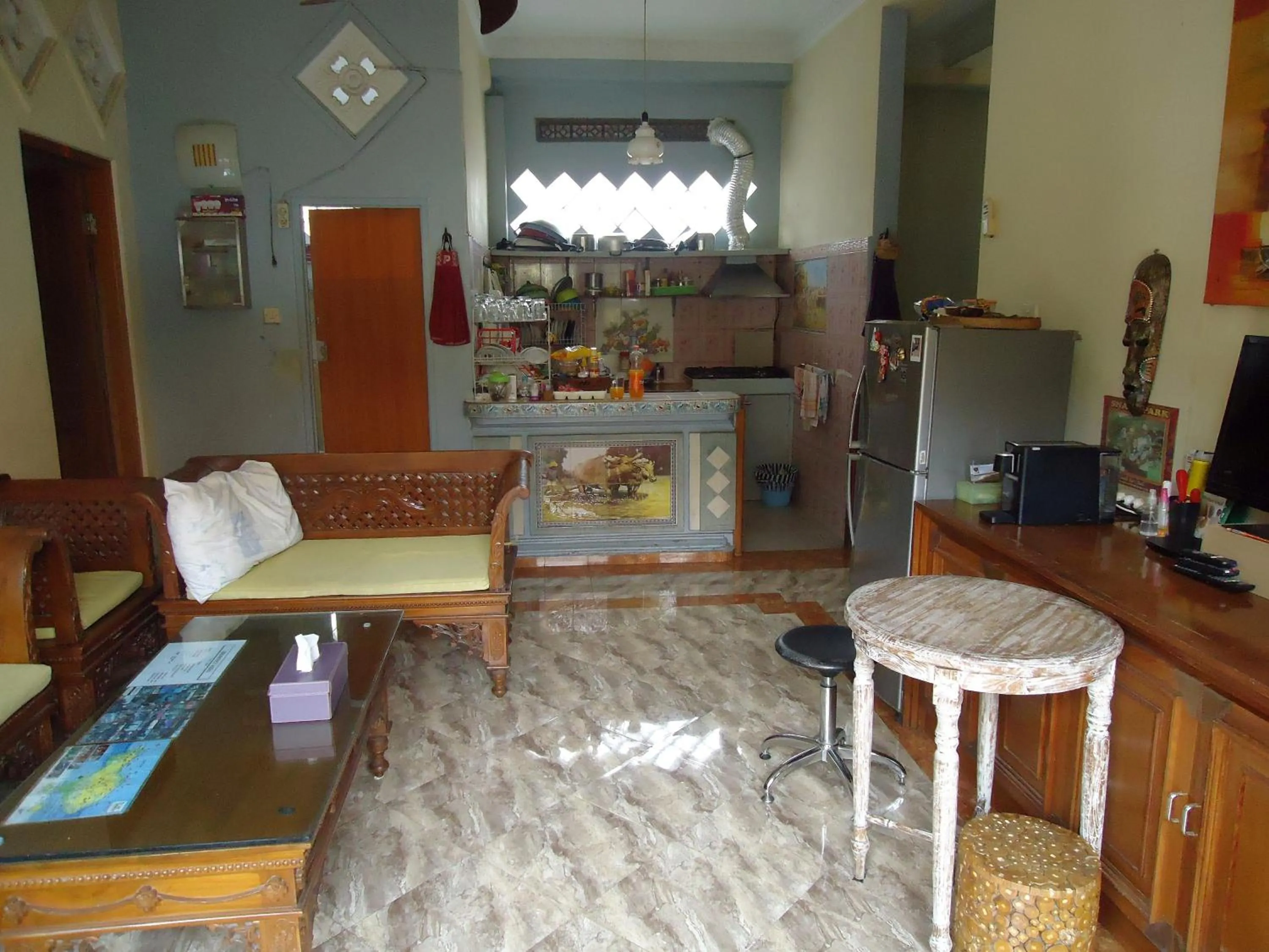 Seating area in The Reinhold Guesthouse Bali