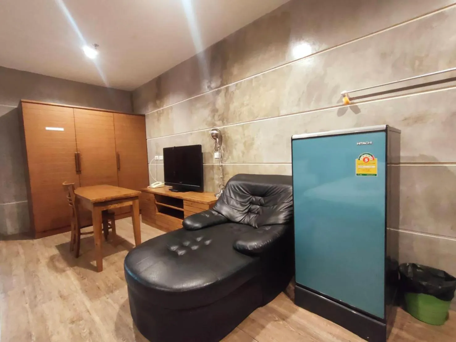 Komol Residence Bangkok