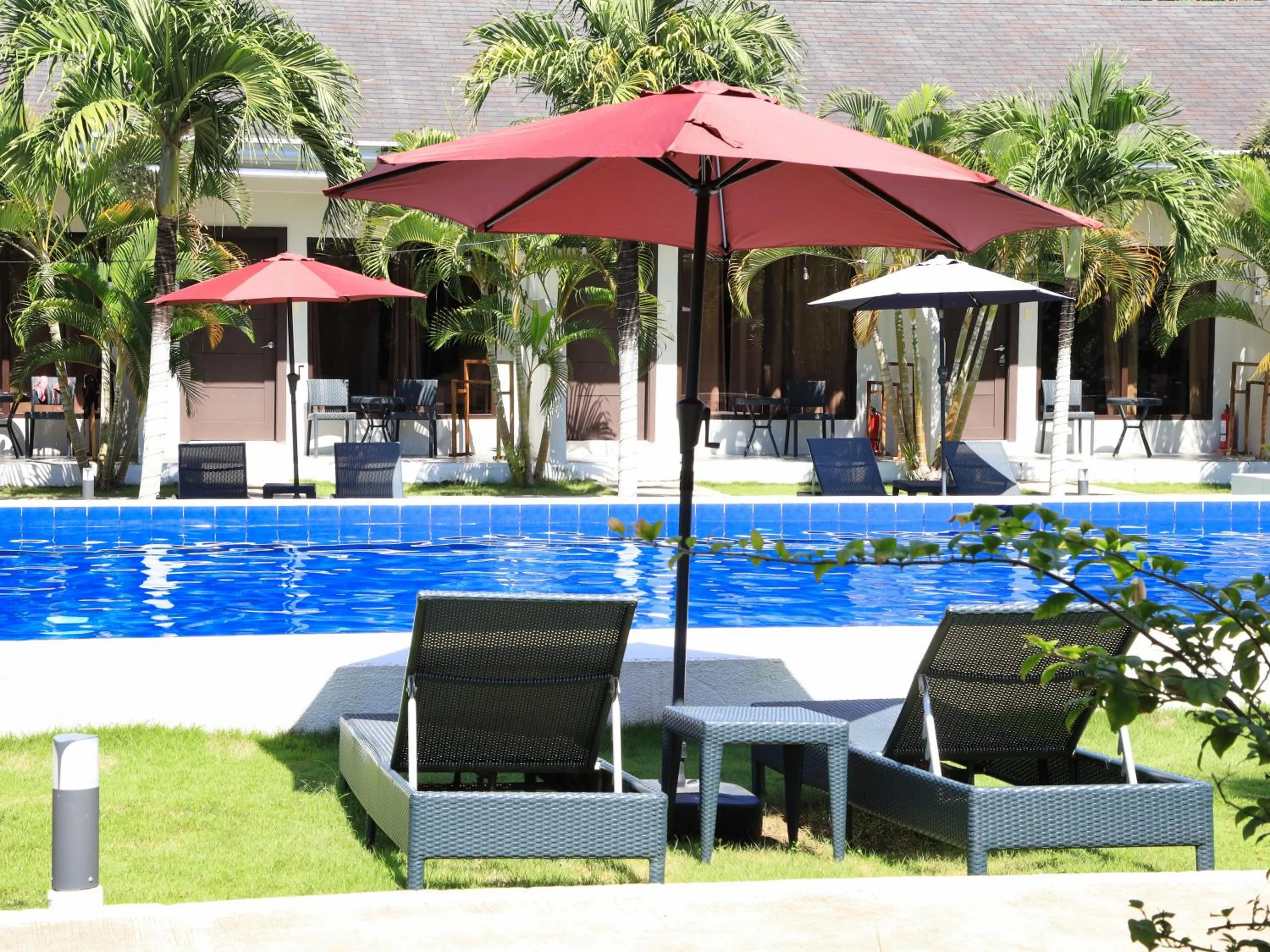 Swimming pool in OHANA, Panglao Resort.