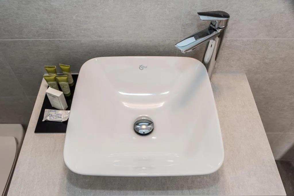 Bathroom in Creta Elena