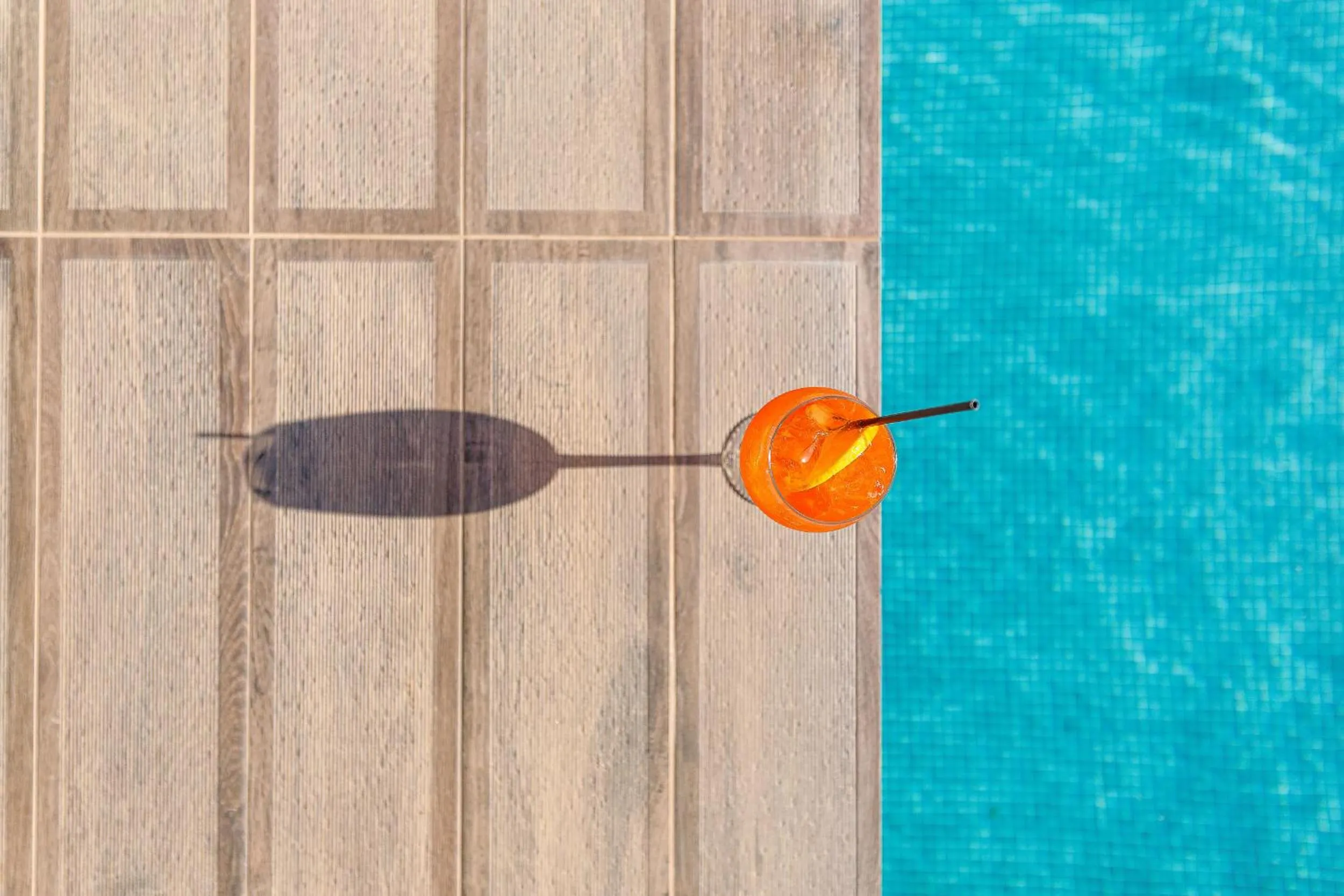 Swimming pool in Creta Elena