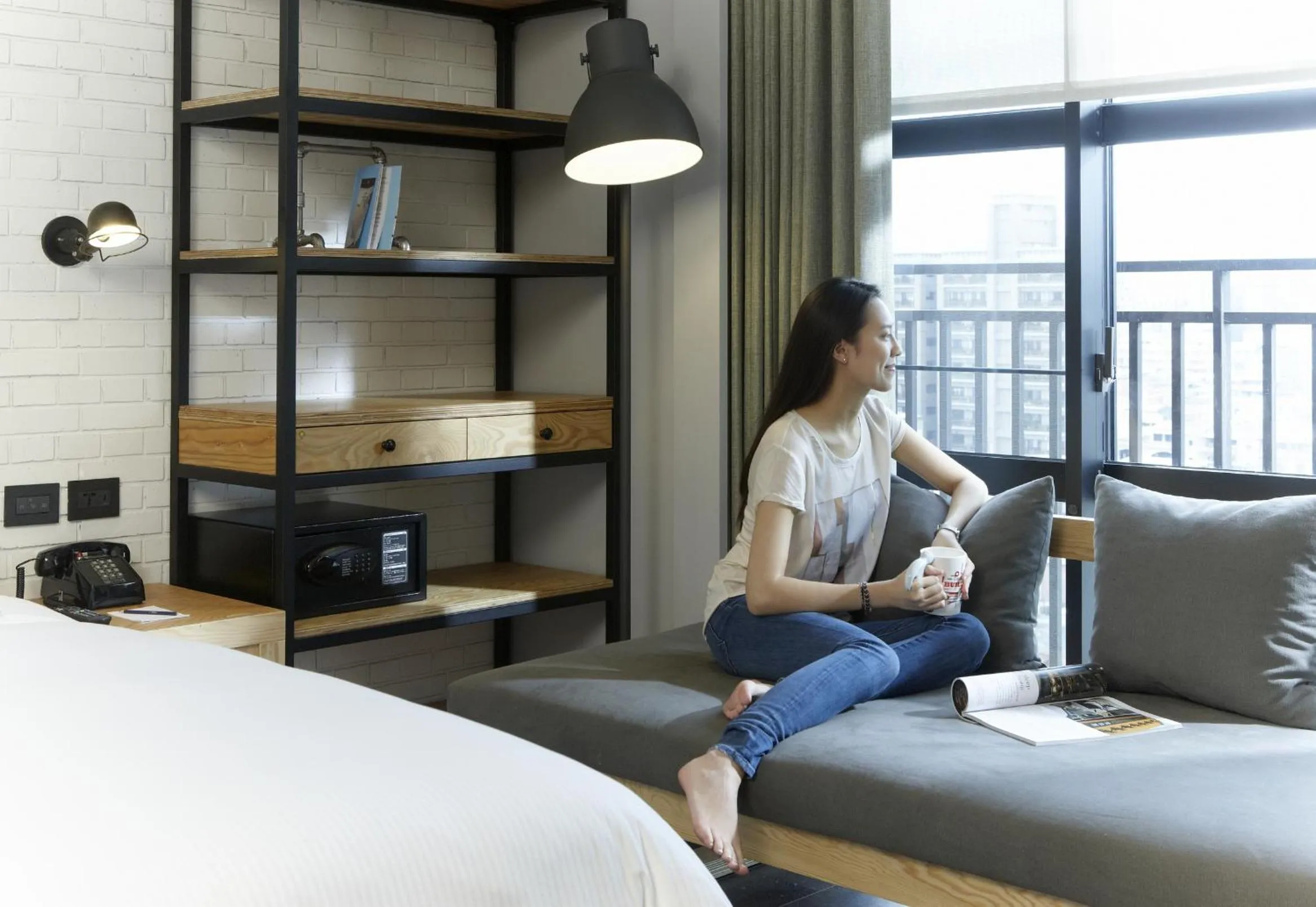 Bed in Just Sleep - Sanchong