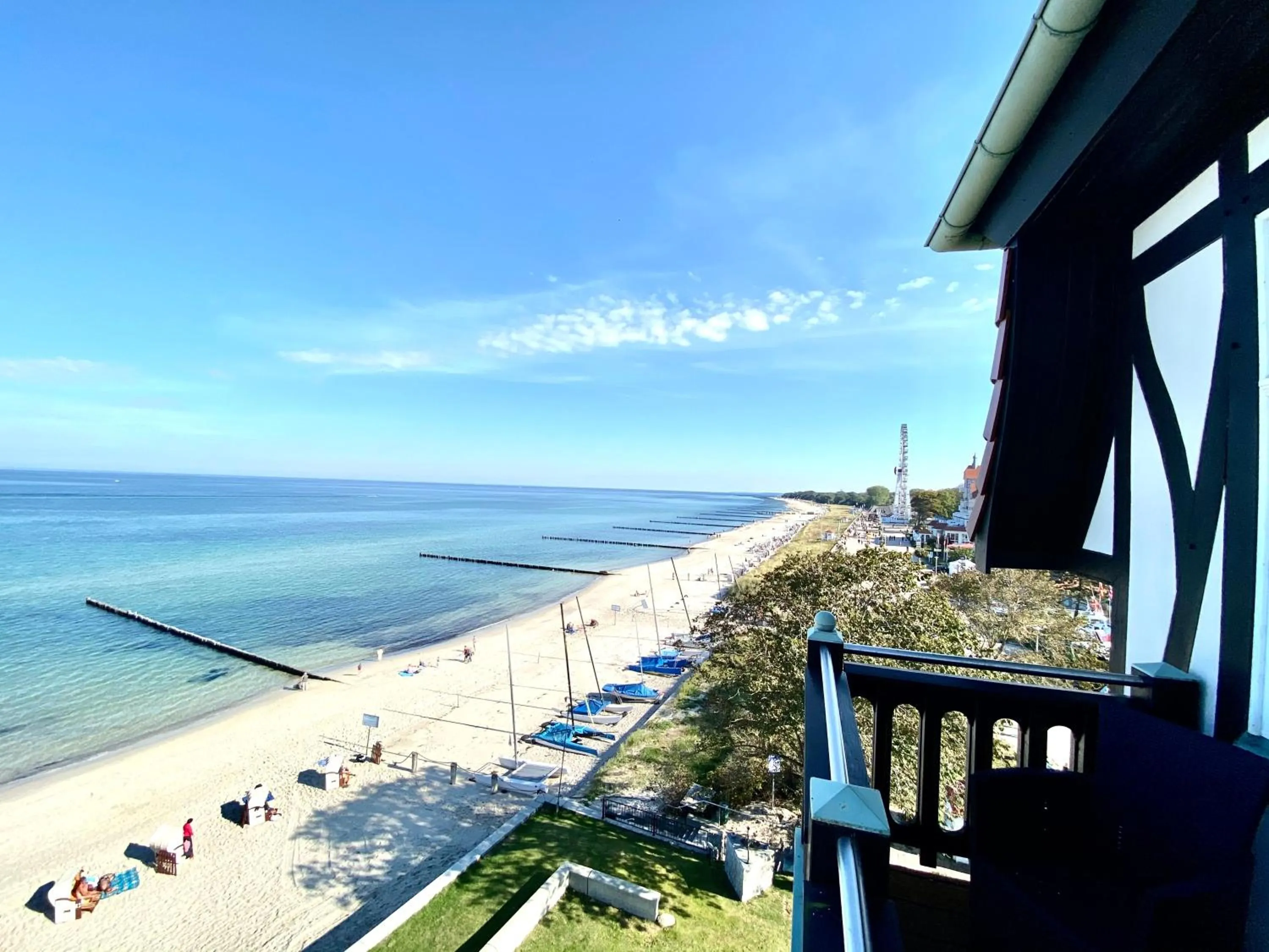 Day in meergut HOTELS