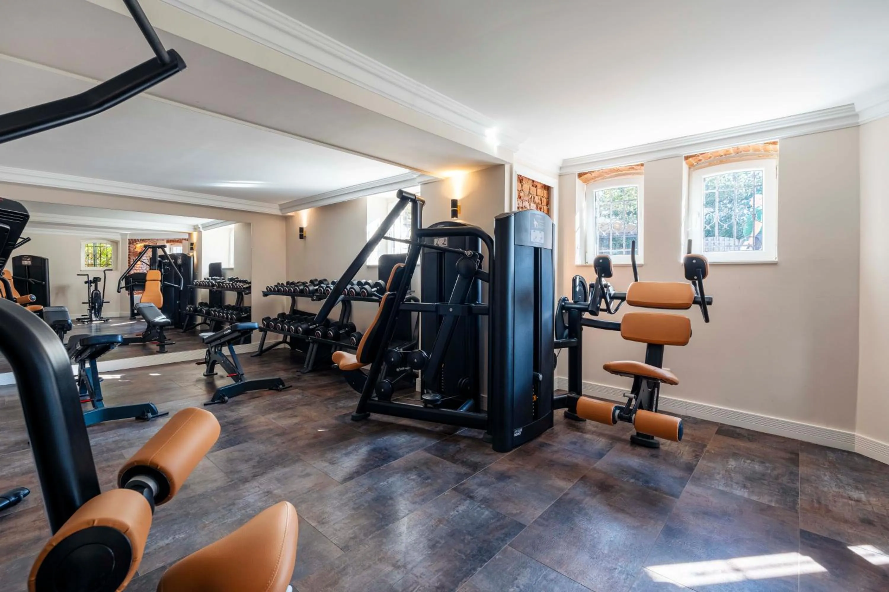 Fitness centre/facilities in meergut HOTELS