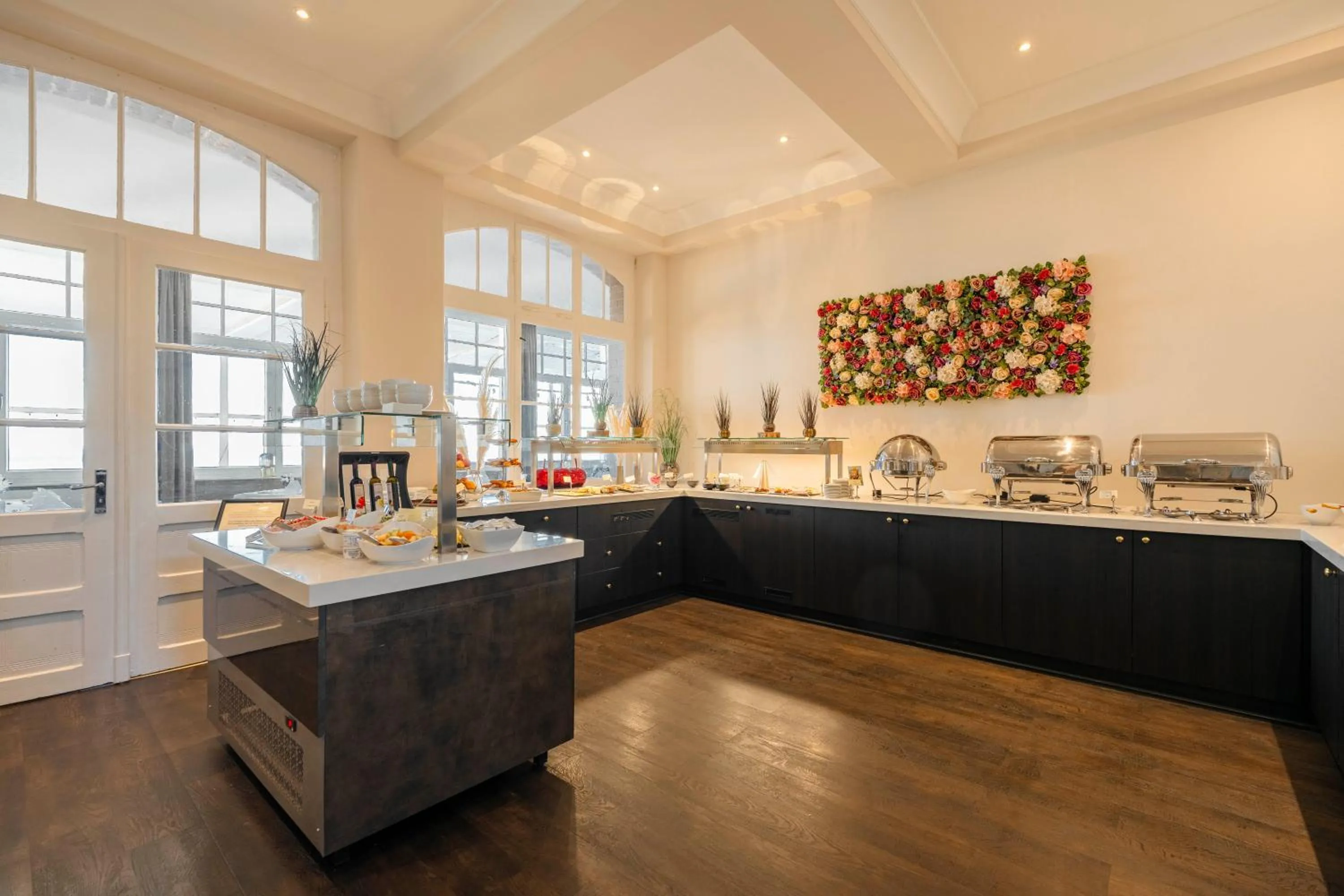 Breakfast in meergut HOTELS