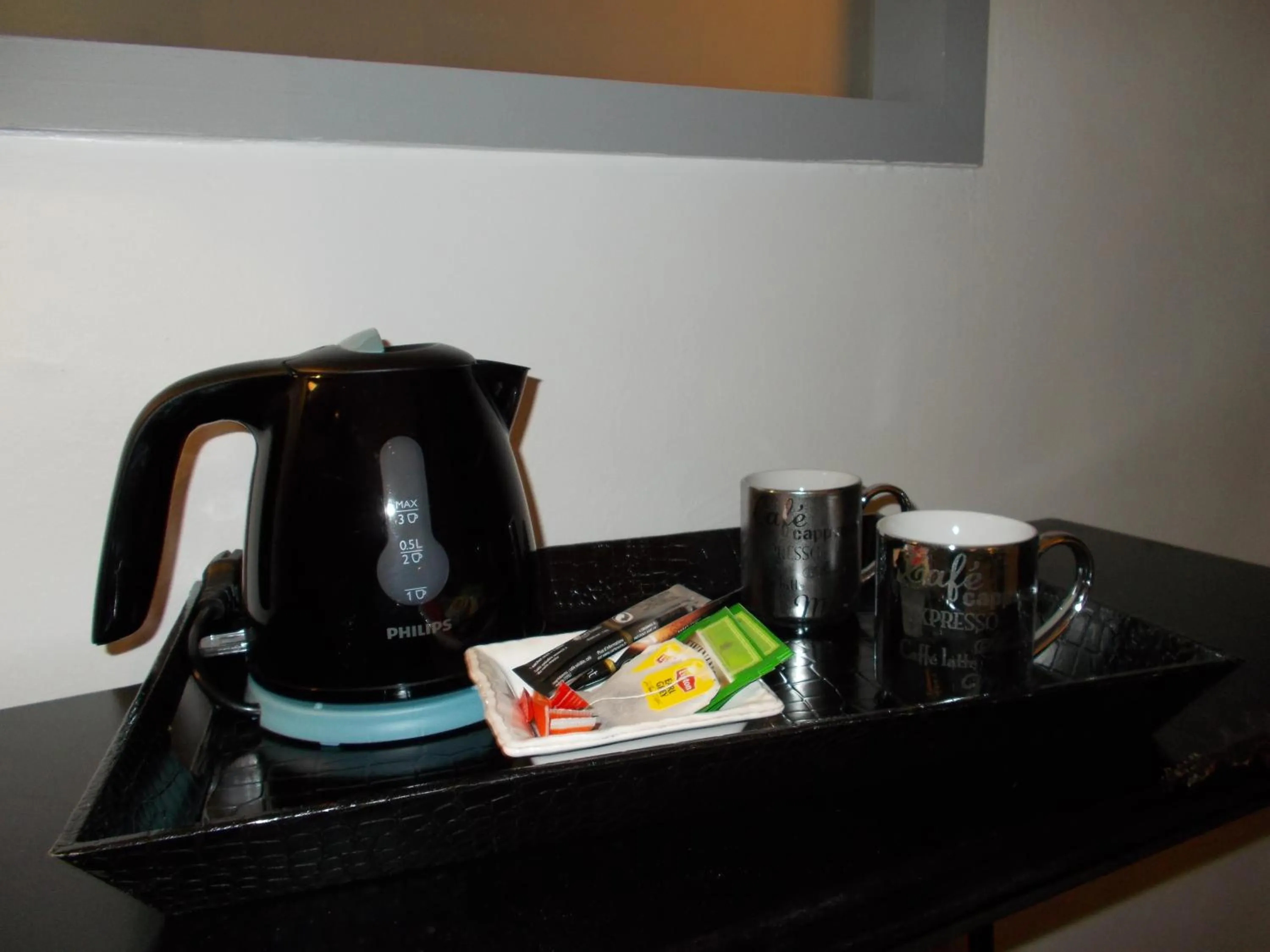 Coffee/tea facilities in Hôtel Au Bon Coin