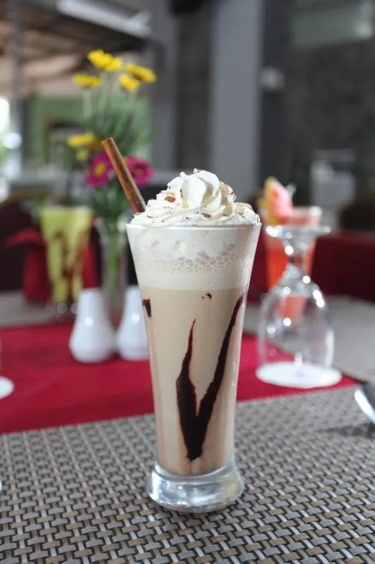 Restaurant/places to eat in University Club (UC) Hotel UGM