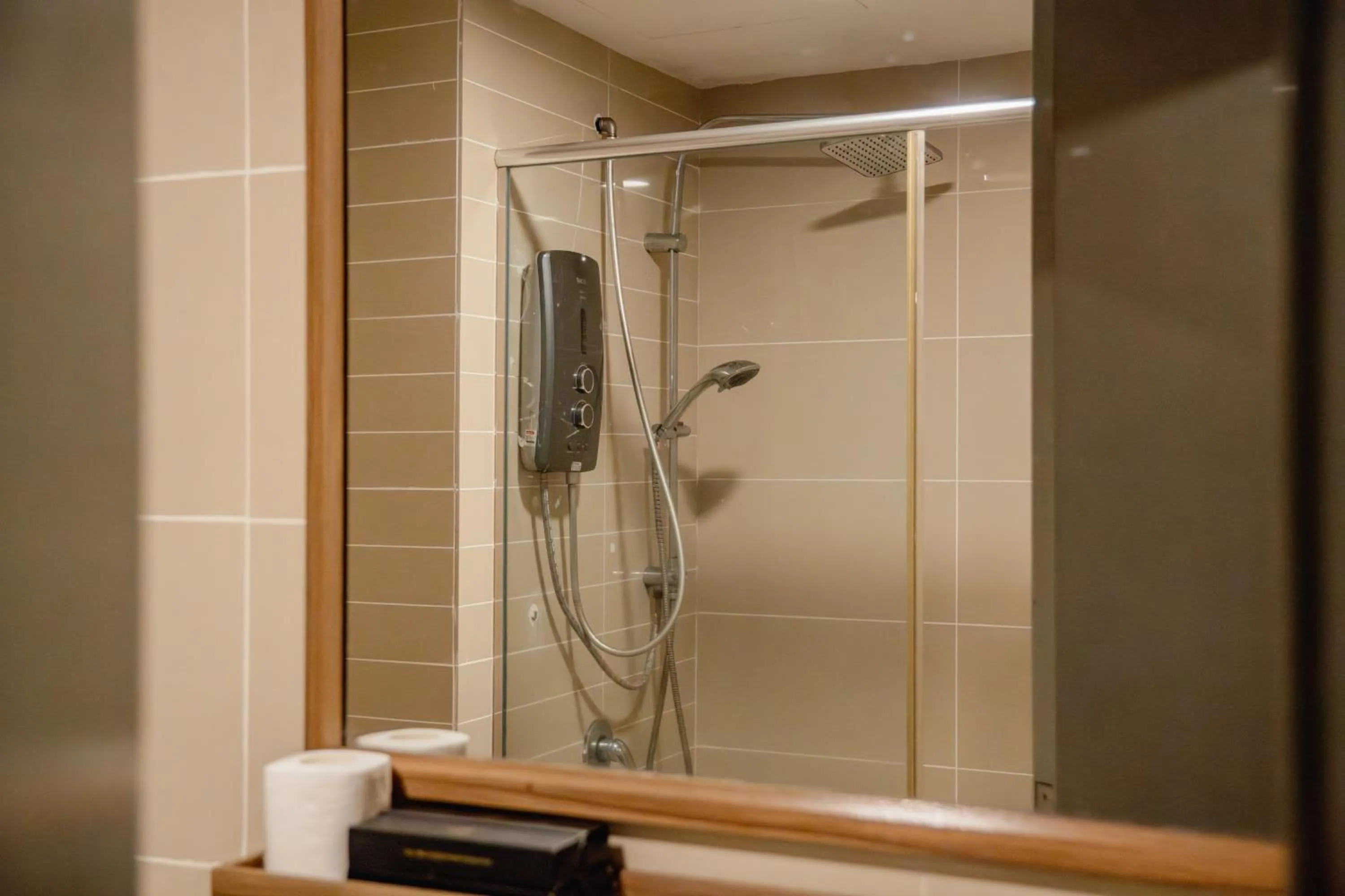 Shower in Bangi Perdana Hotel