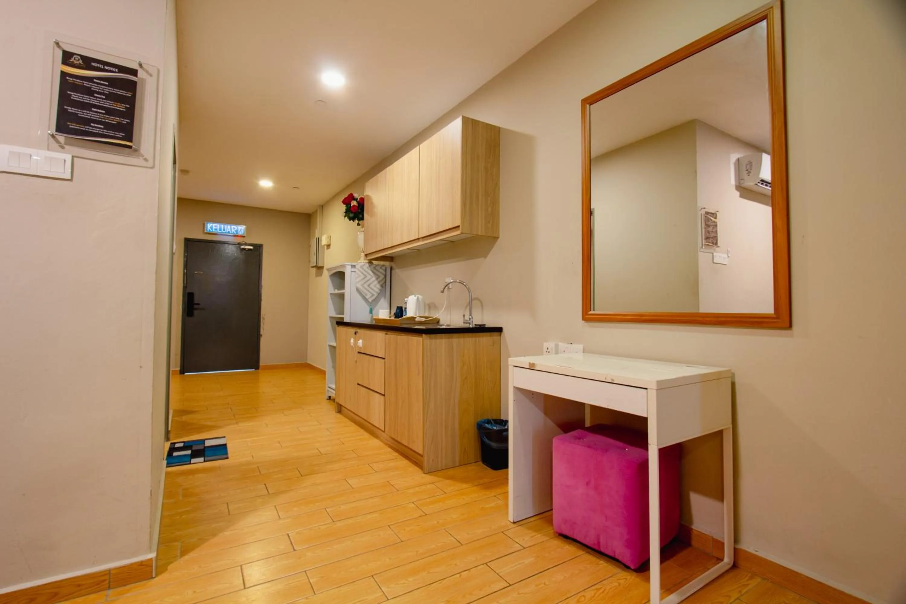 Kitchen or kitchenette in Bangi Perdana Hotel